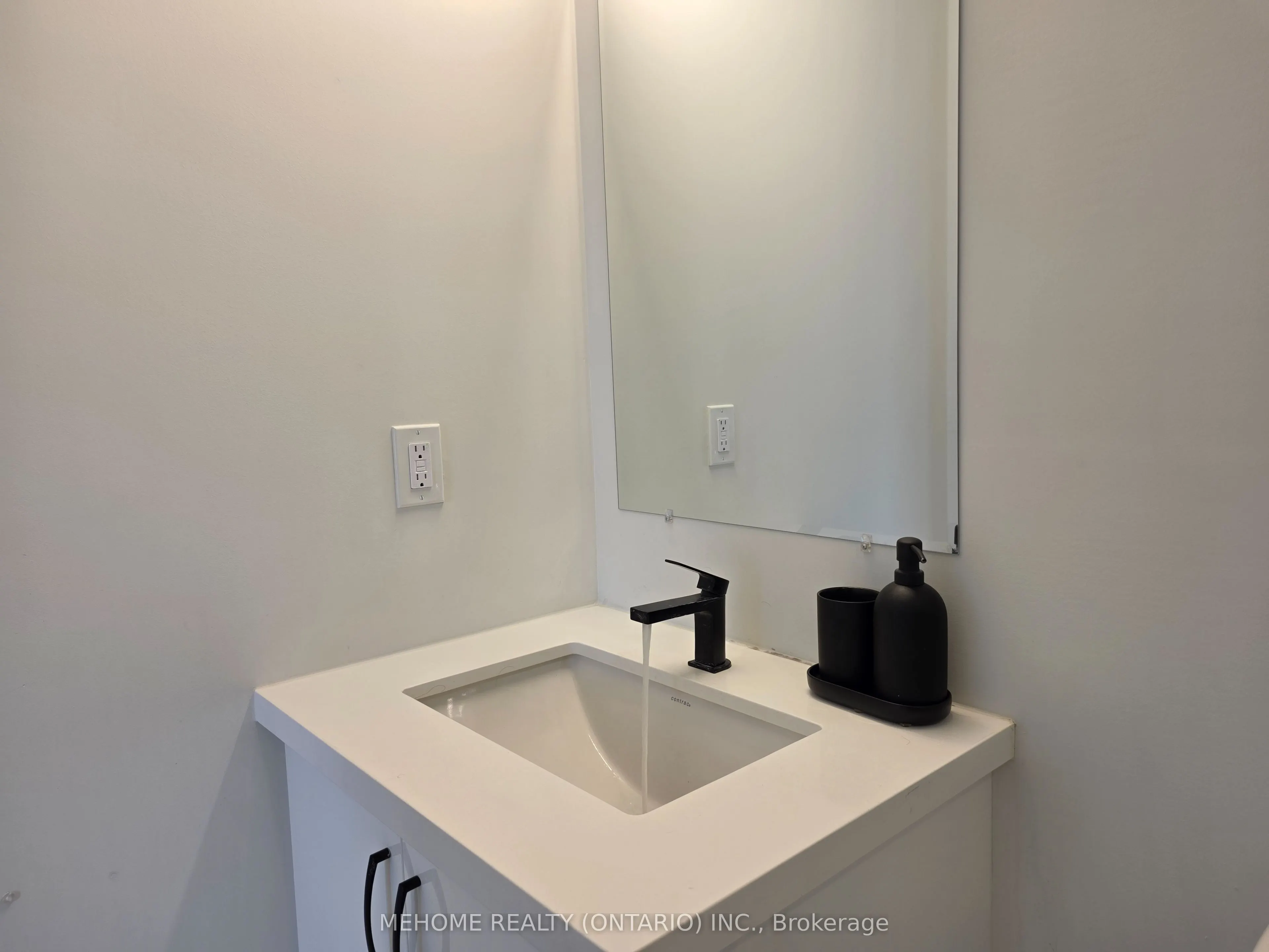 15 Ellerslie Avenue, #2302