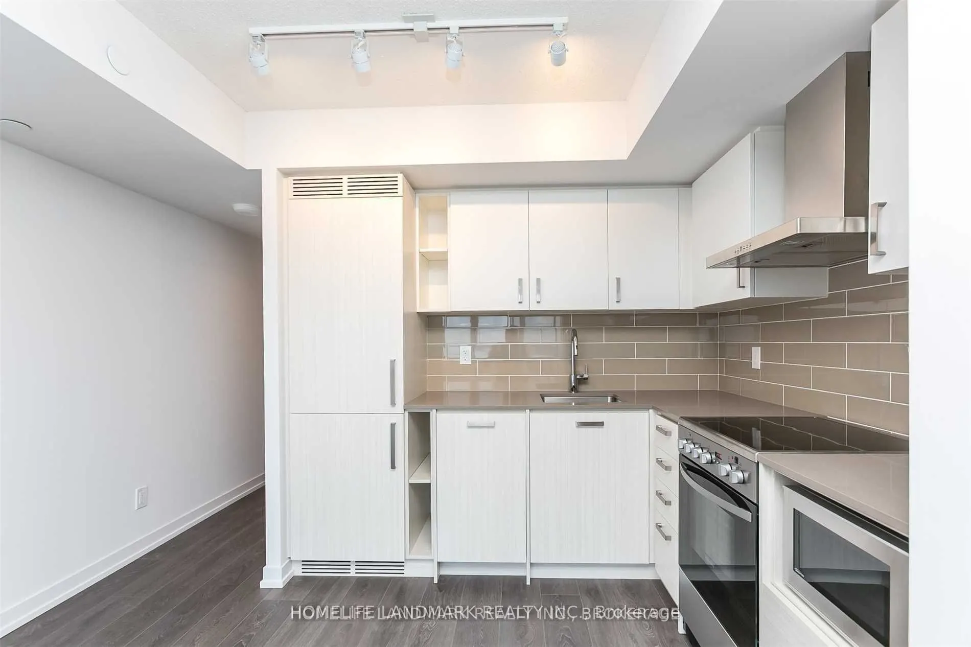 125 Redpath Avenue, #2112