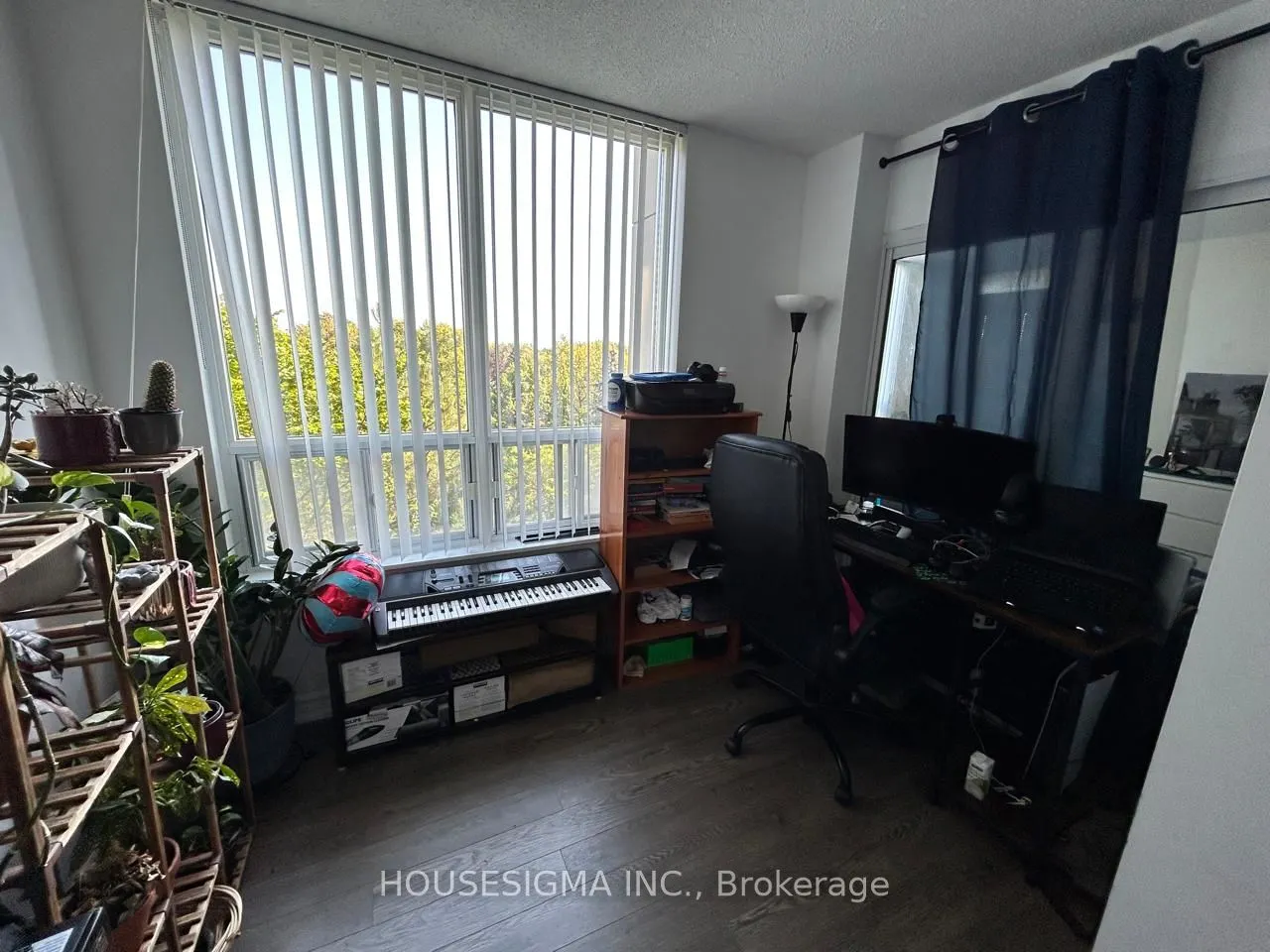28 Empress Avenue, #709