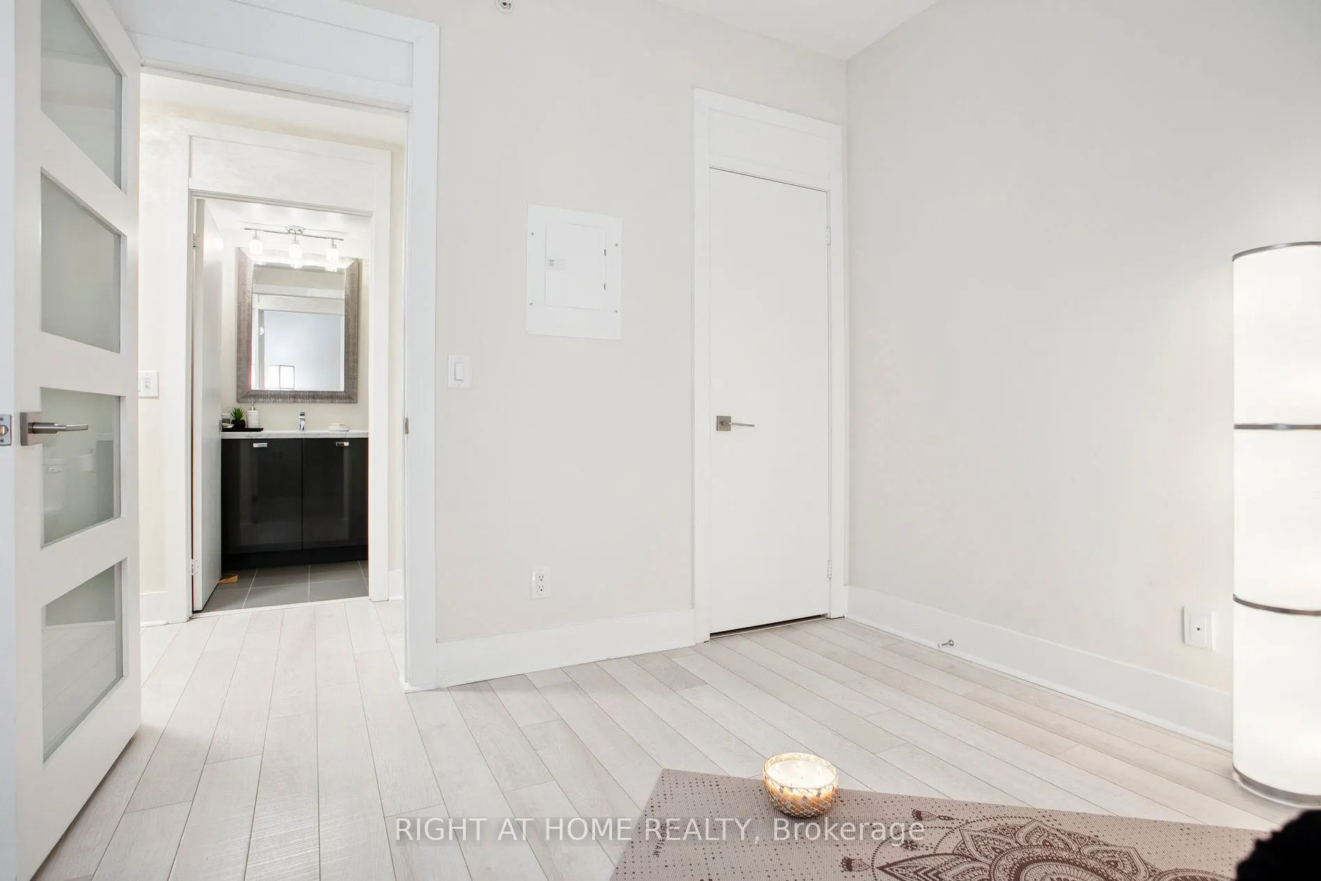 32 Davenport Road, #311