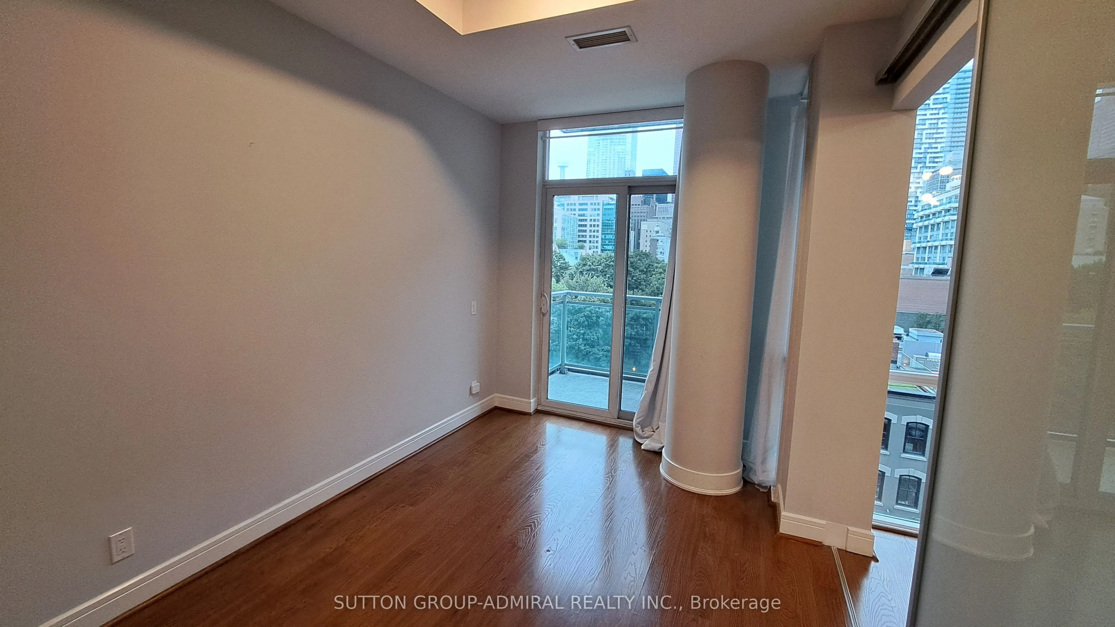 112 George Street, #624