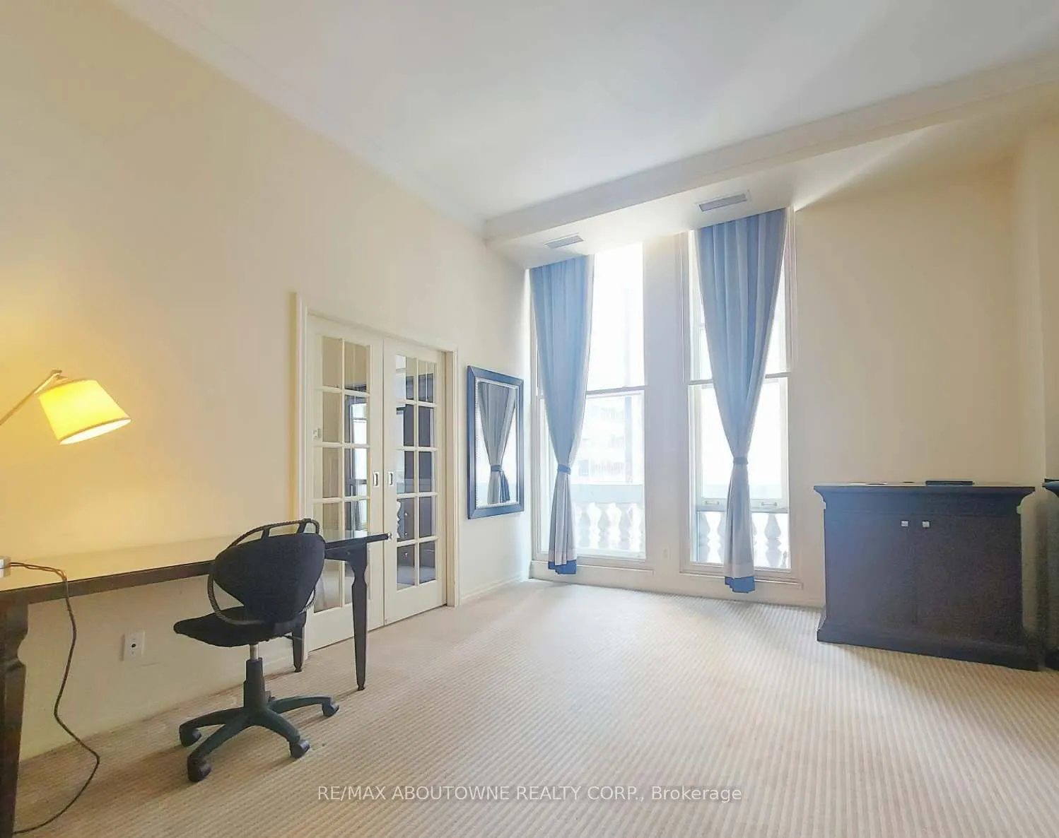 1 King Street W, #507