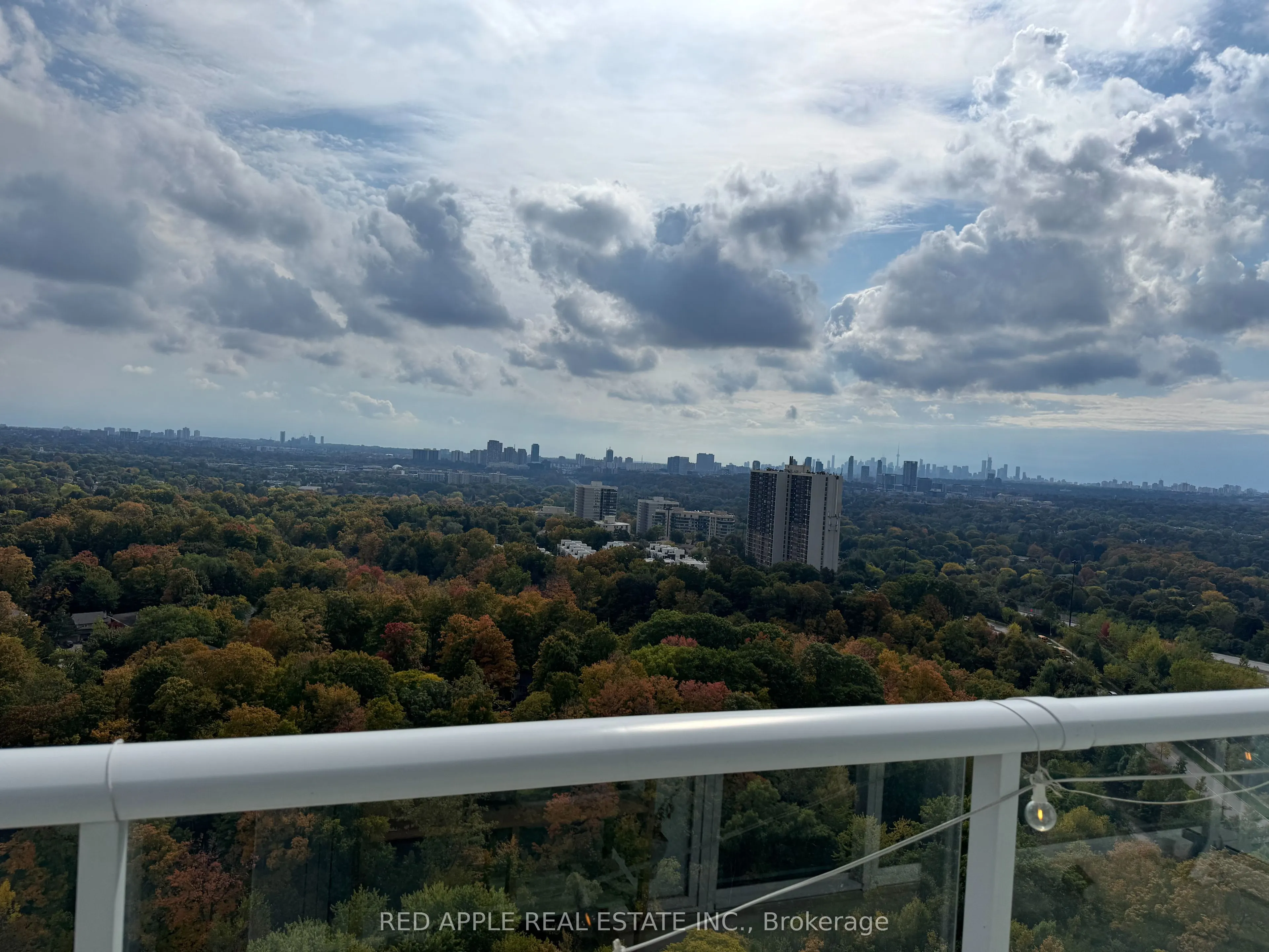 10 Deerlick Court, #2209