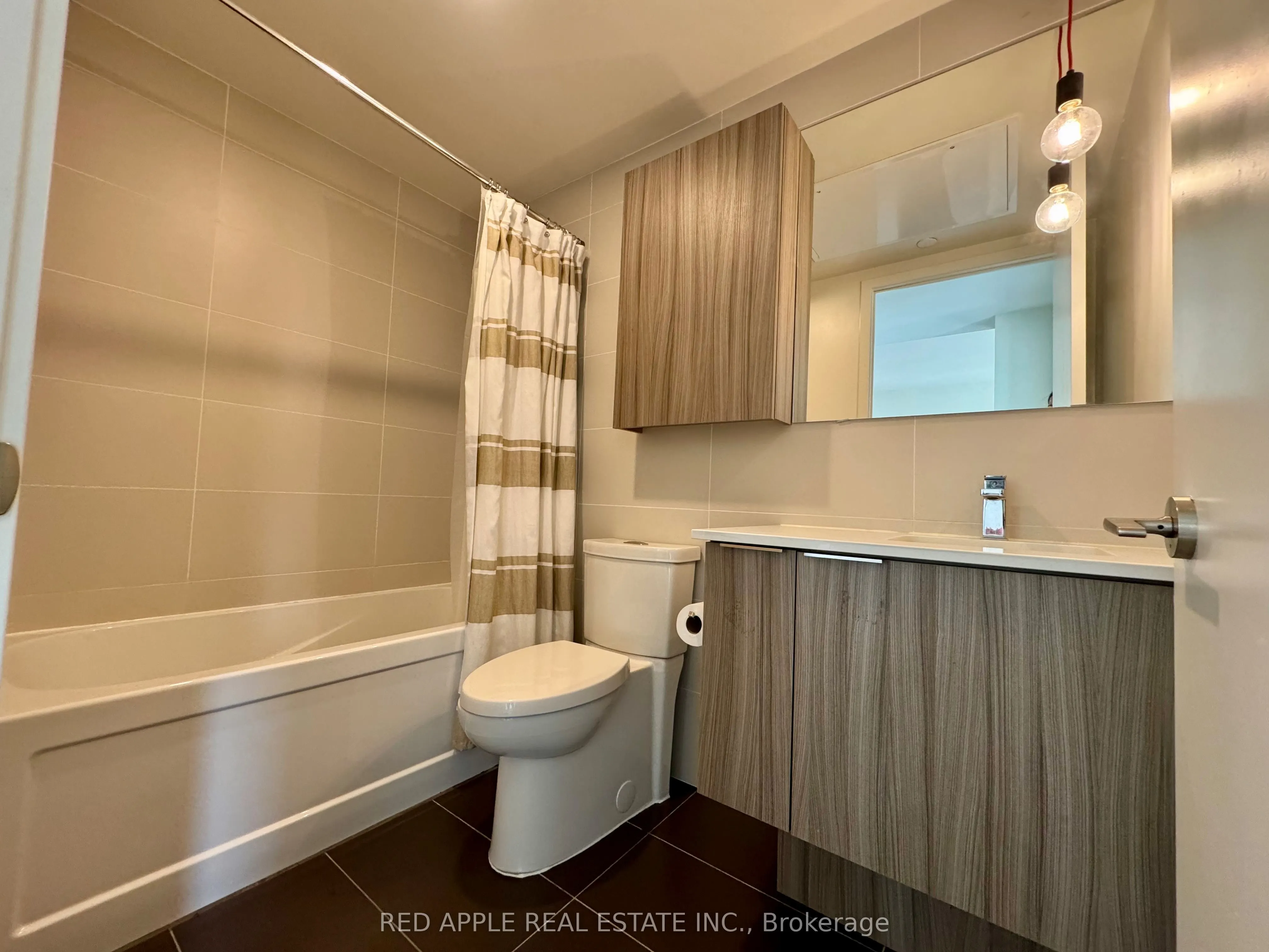 10 Deerlick Court, #2209