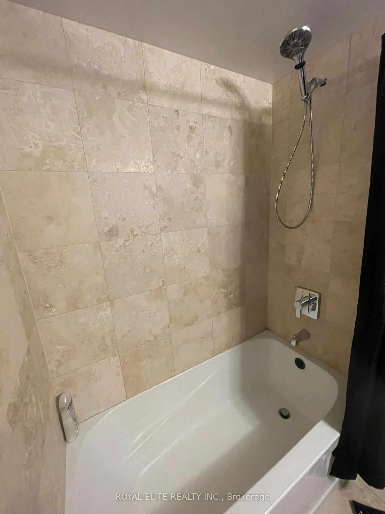 12 York Street, #3405