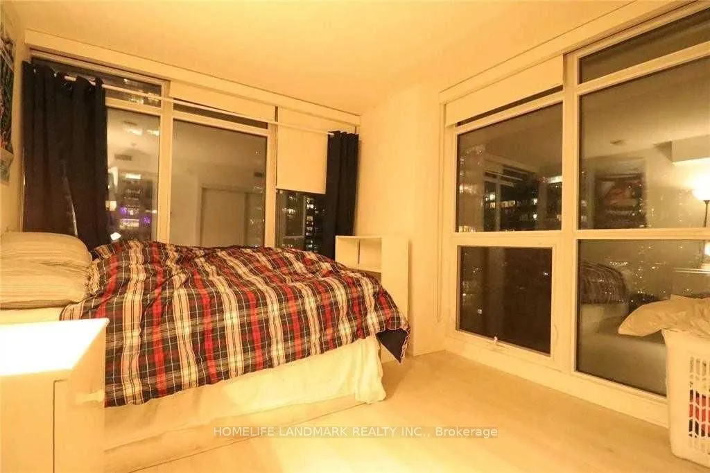 80 Queens Wharf Road, #2011