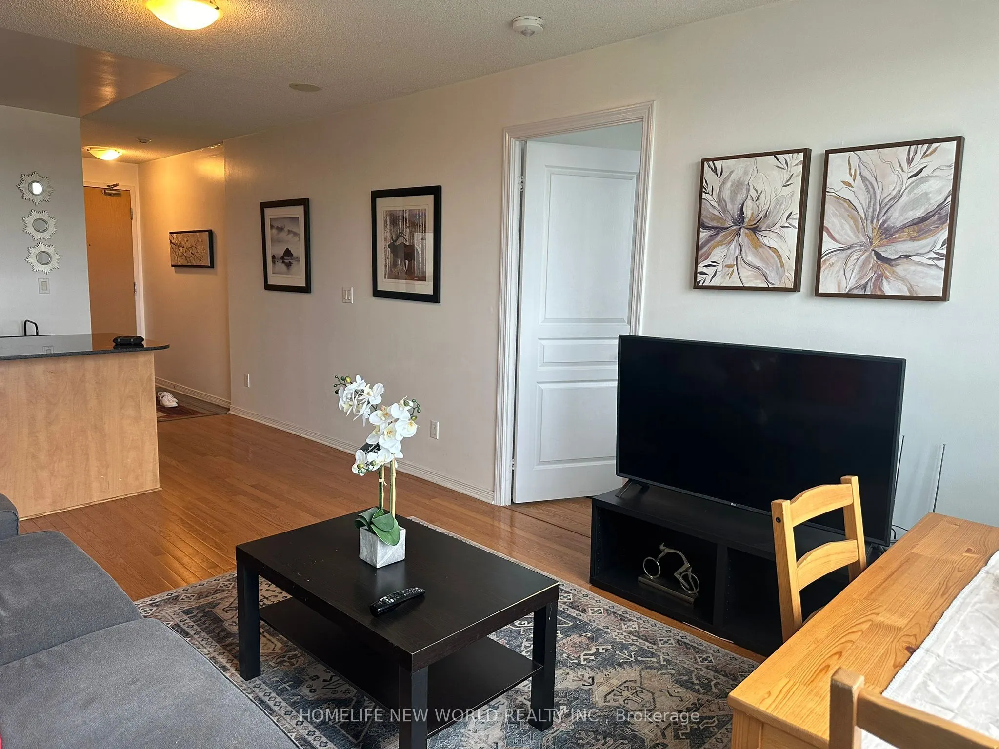 509 Beecroft Road N, #1705