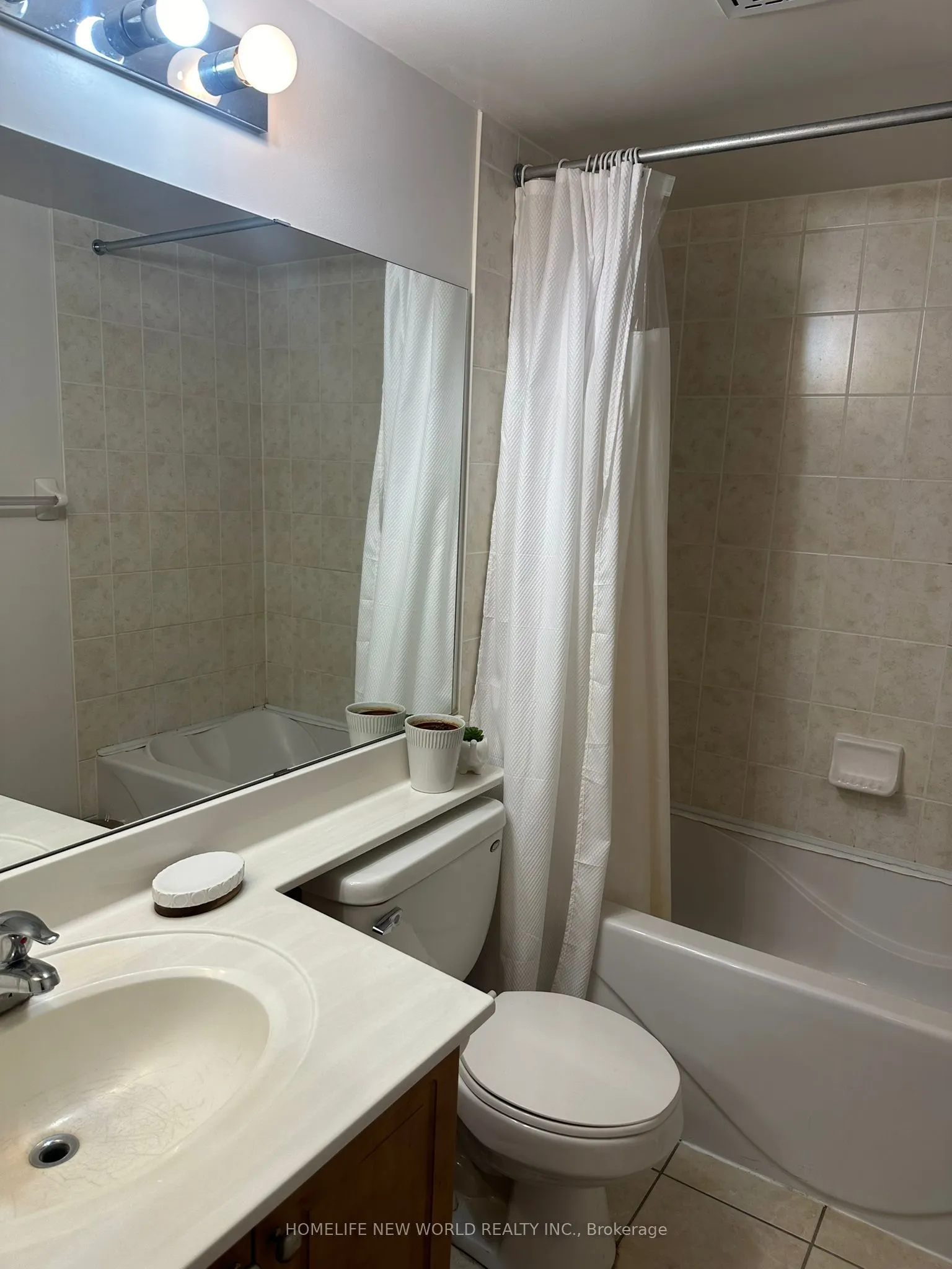 509 Beecroft Road N, #1705