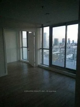 375 King Street W, #2110