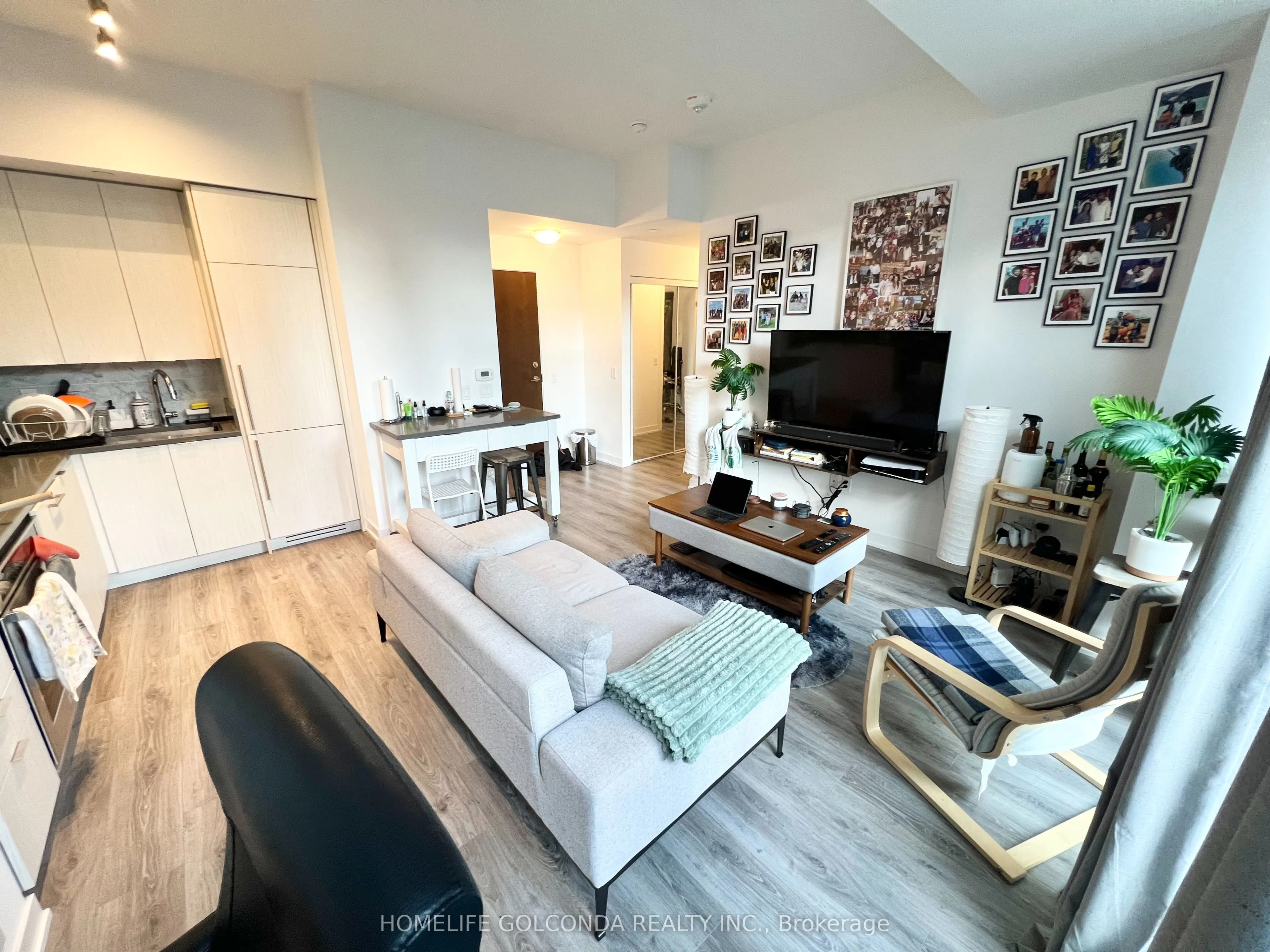 38 Iannuzzi Street, #703