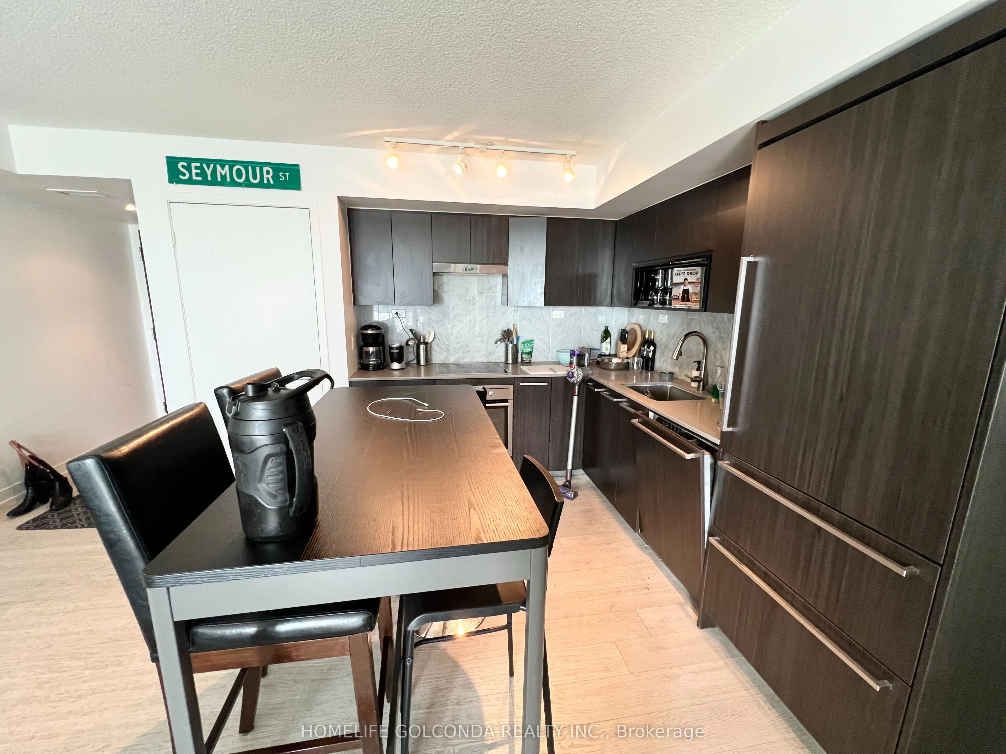 38 Iannuzzi Street, #703
