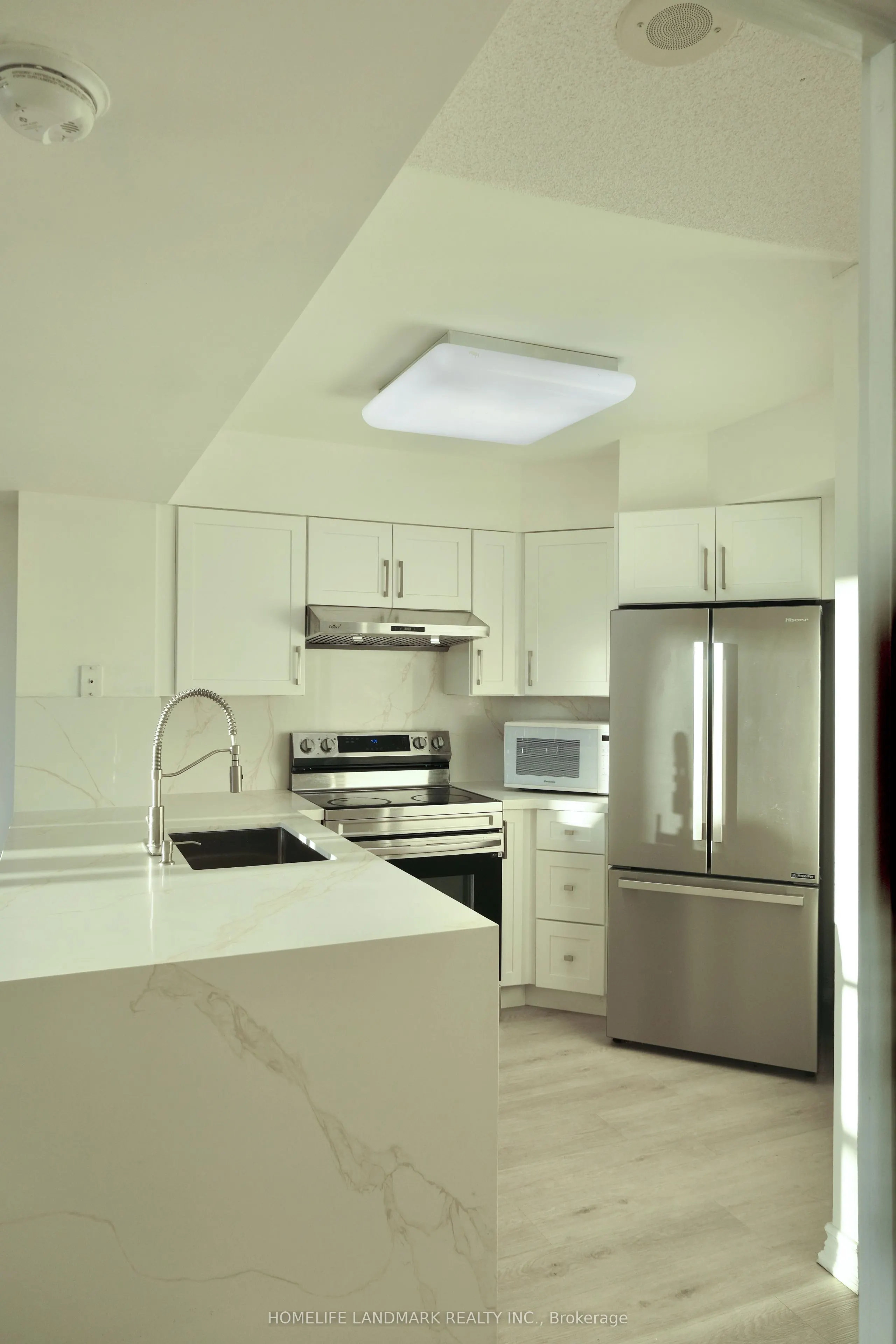 750 Bay Street, #2205