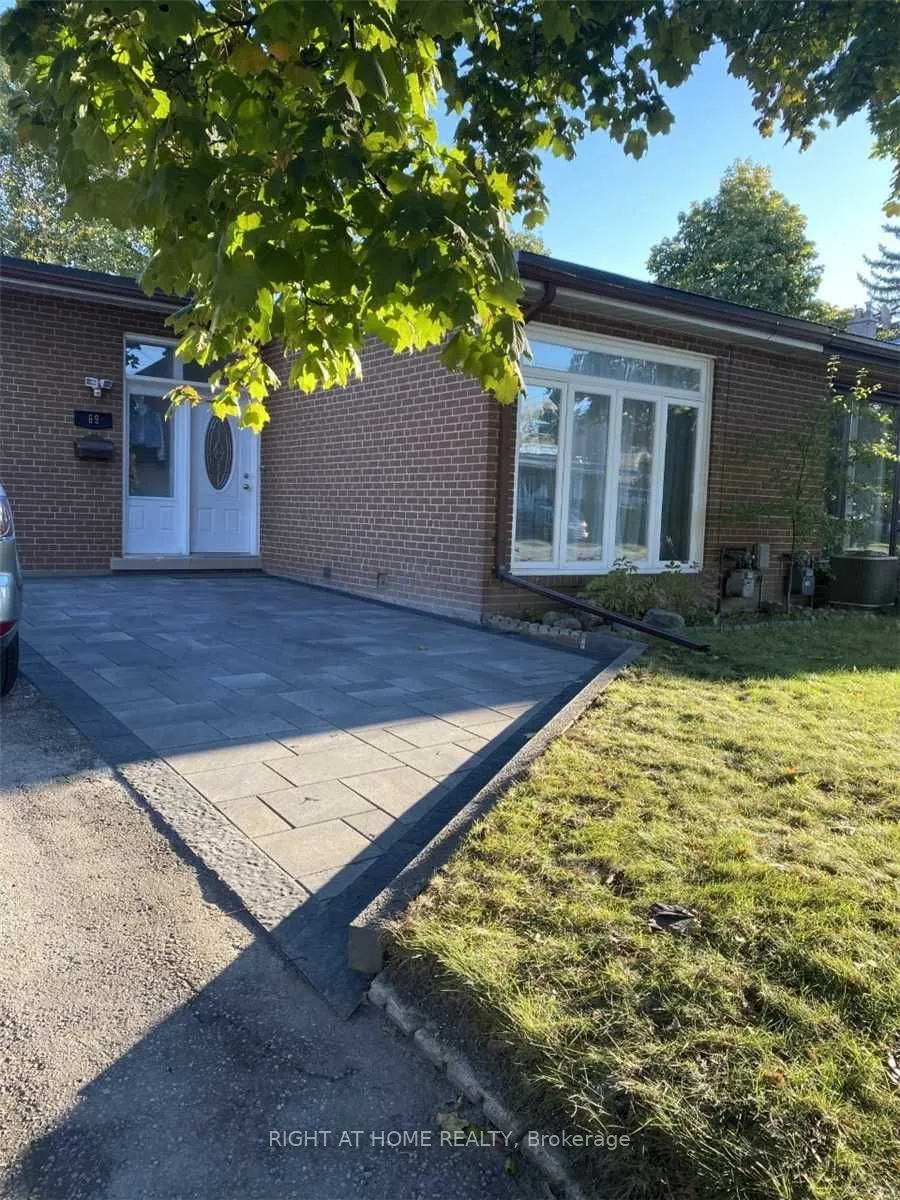 69 Roywood Drive, #Upper