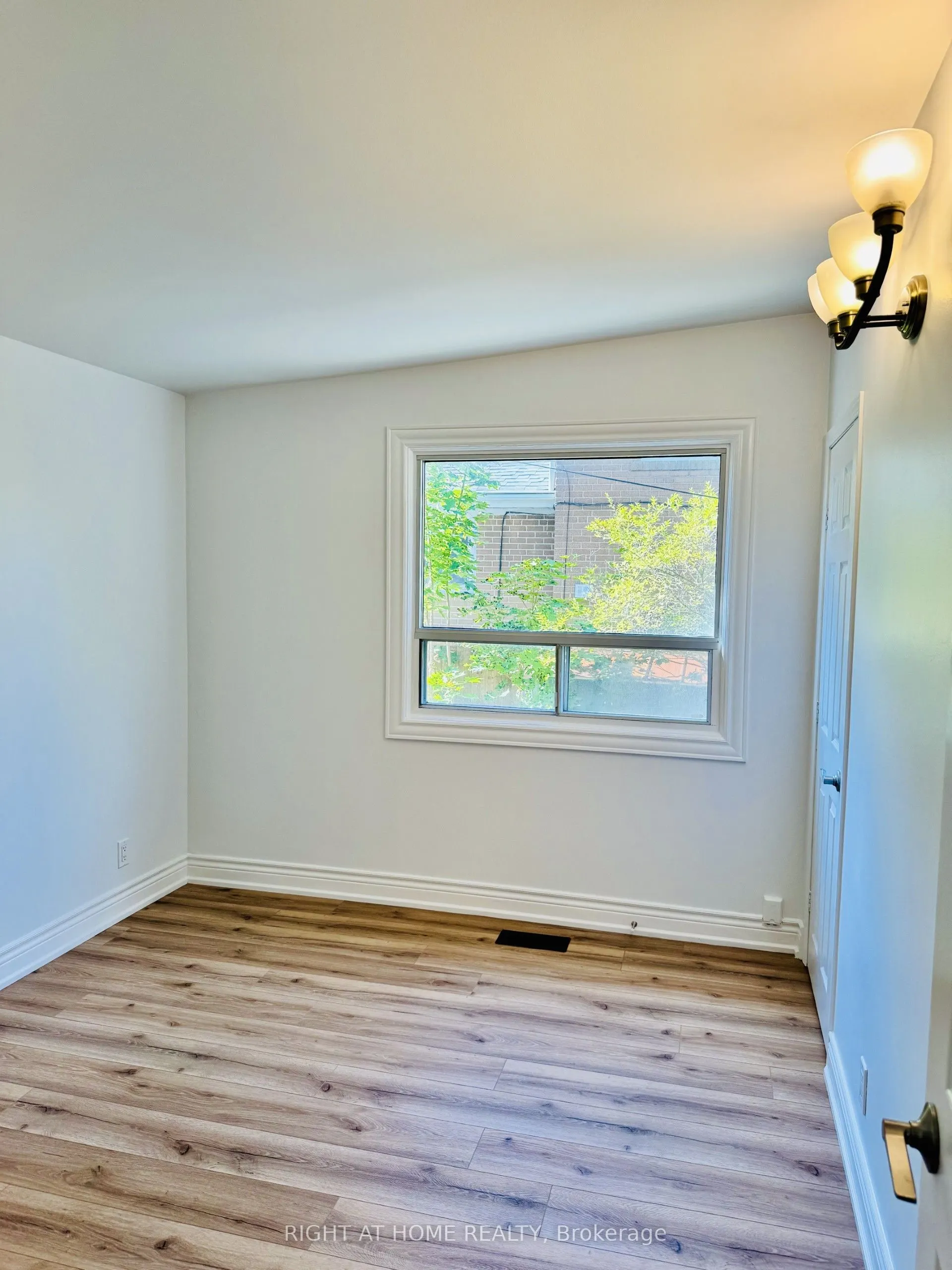 69 Roywood Drive, #Upper