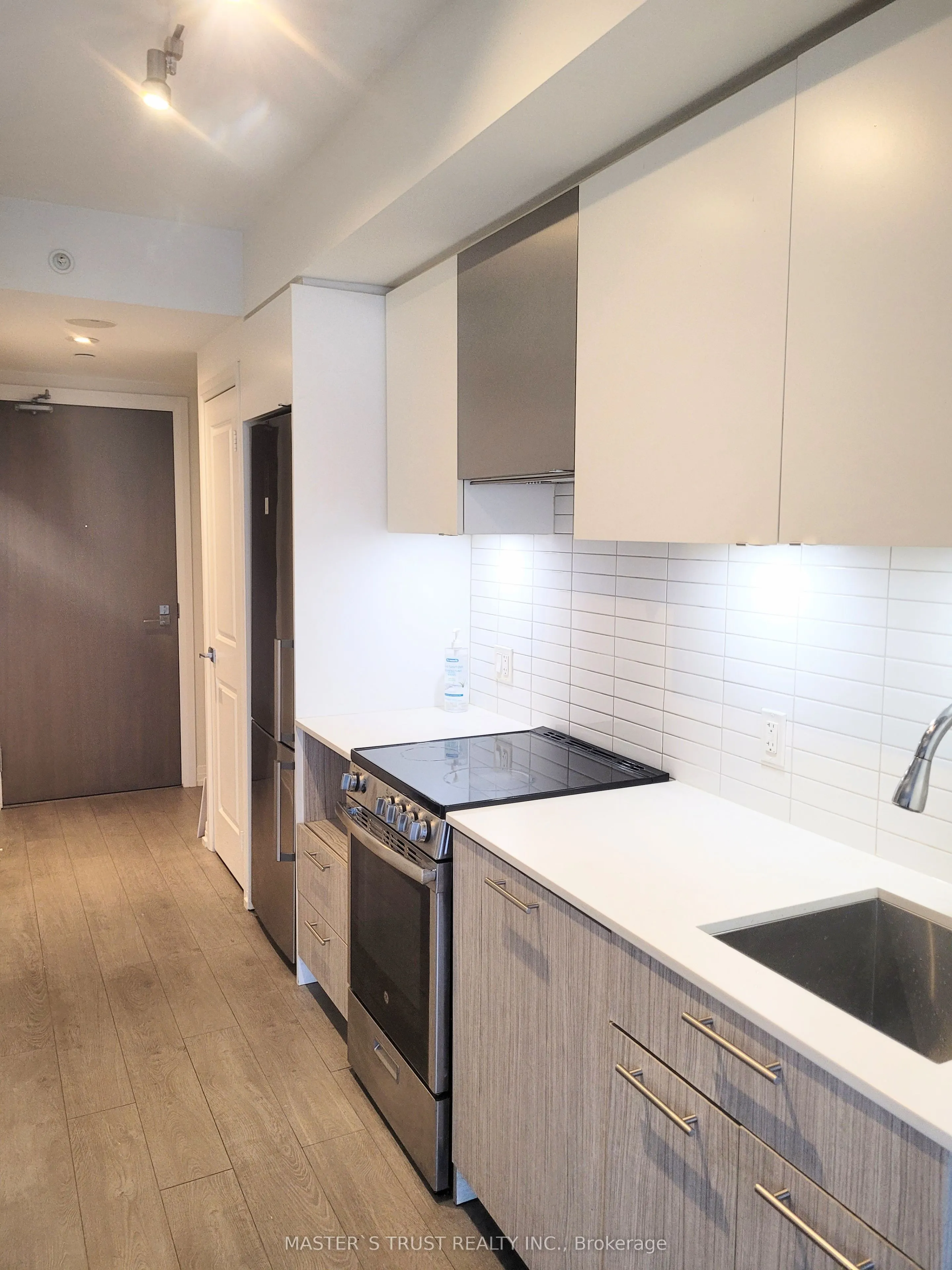 251 Jarvis Street, #608