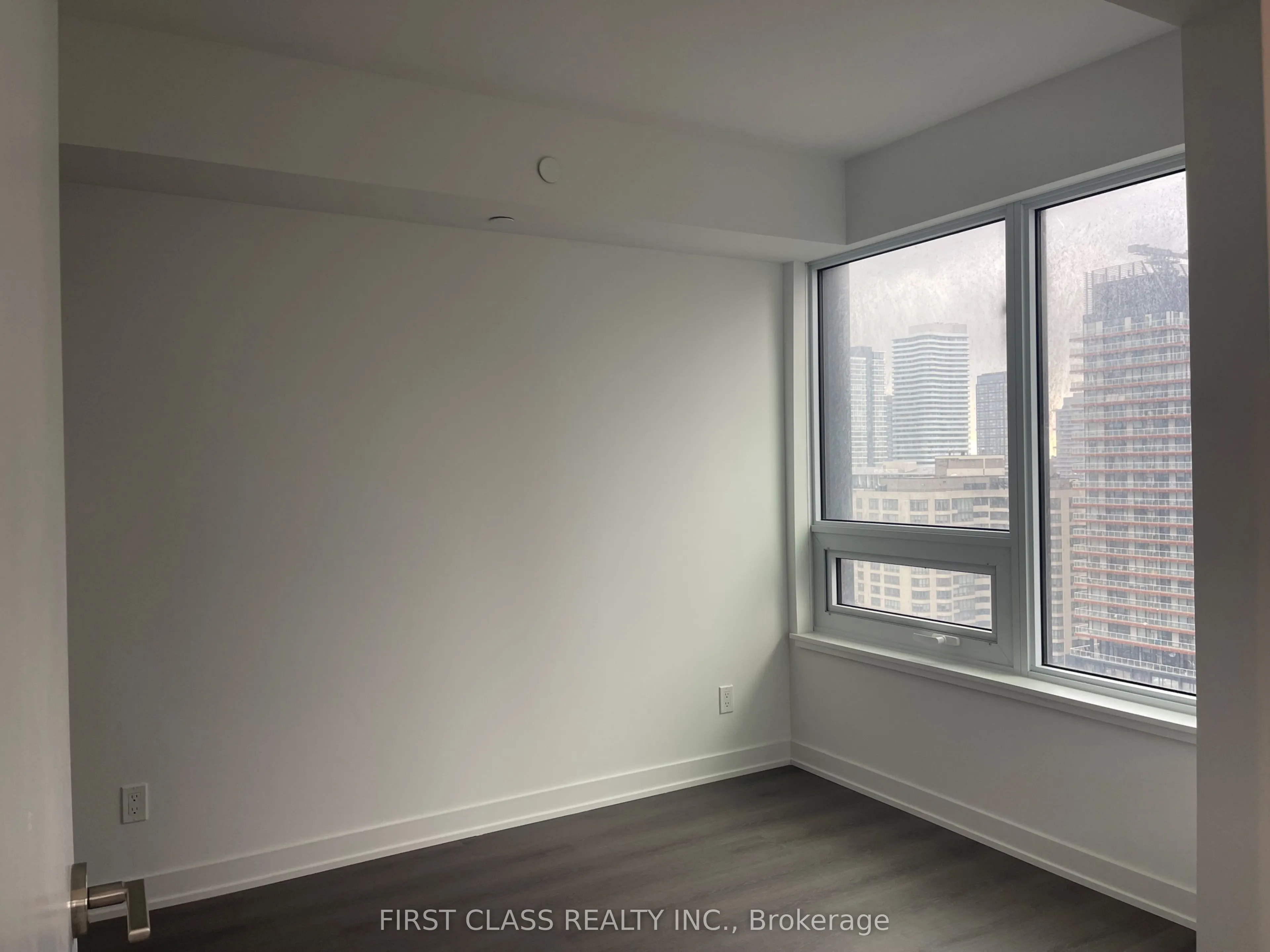 8 Wellesley Street W, #2016