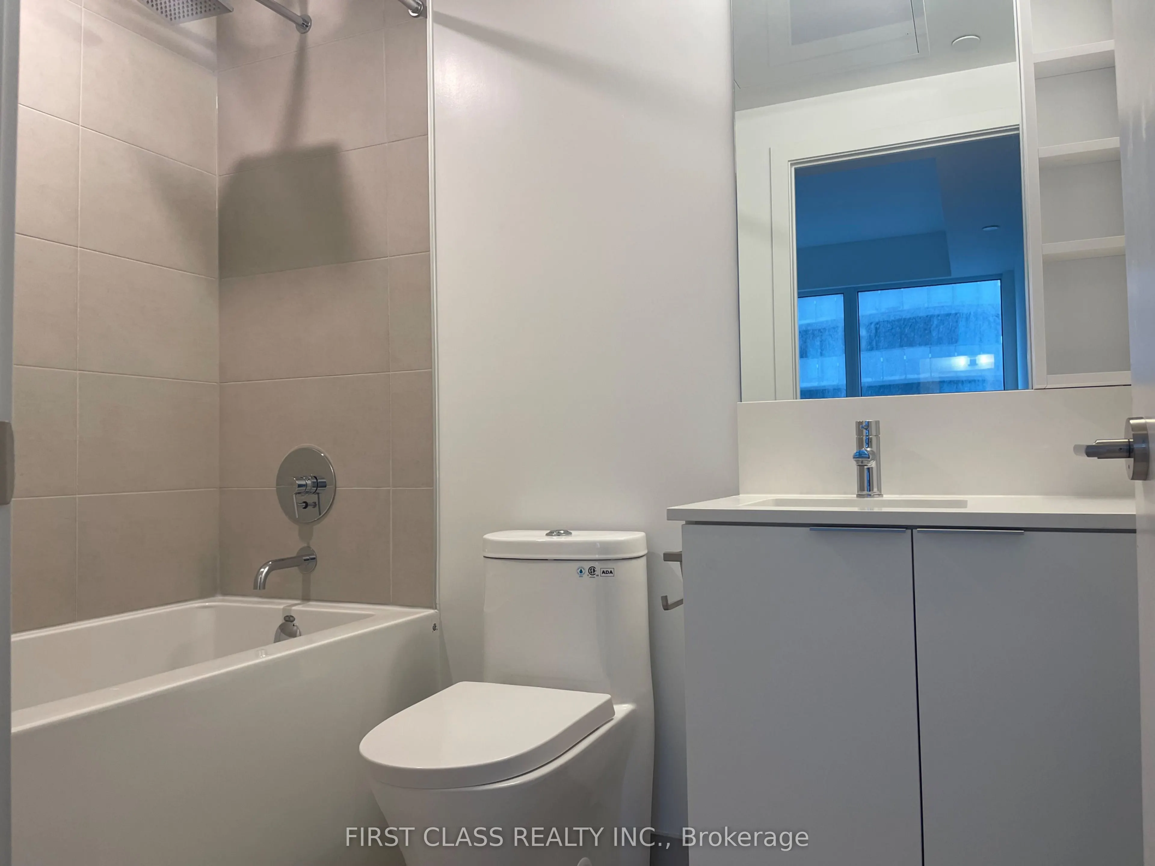 8 Wellesley Street W, #2016