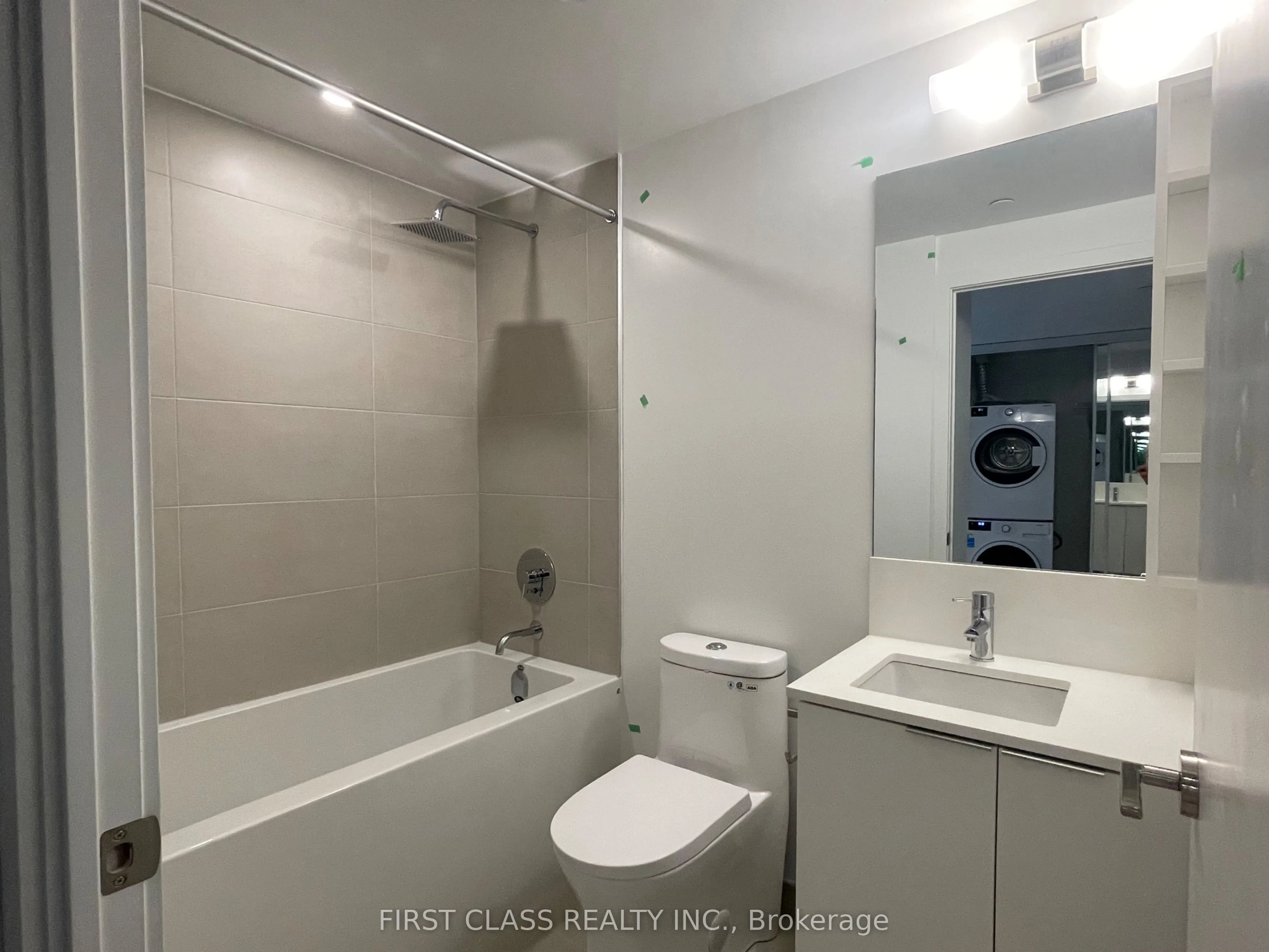 8 Wellesley Street W, #2016