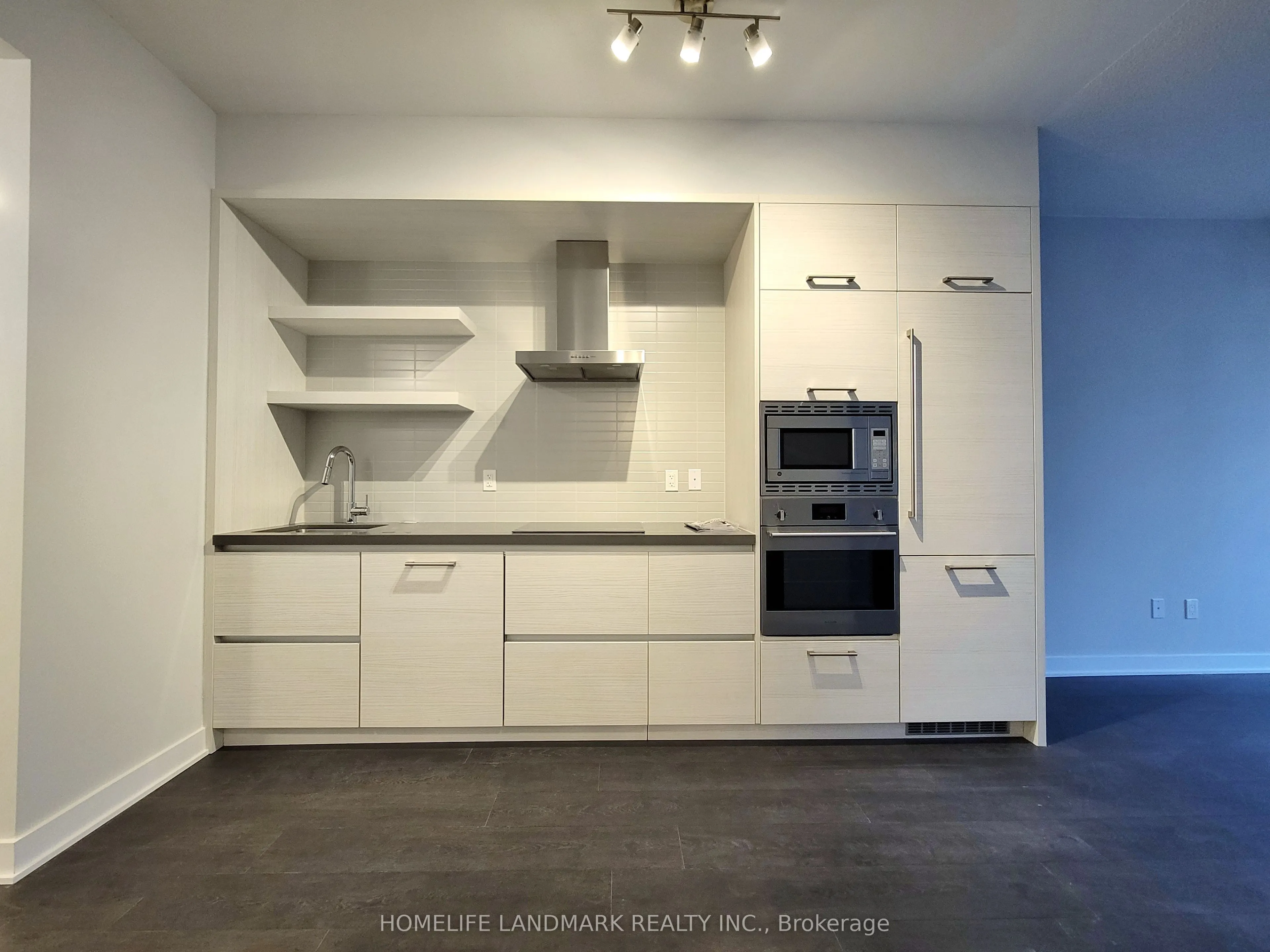 2221 Yonge Street, #1510