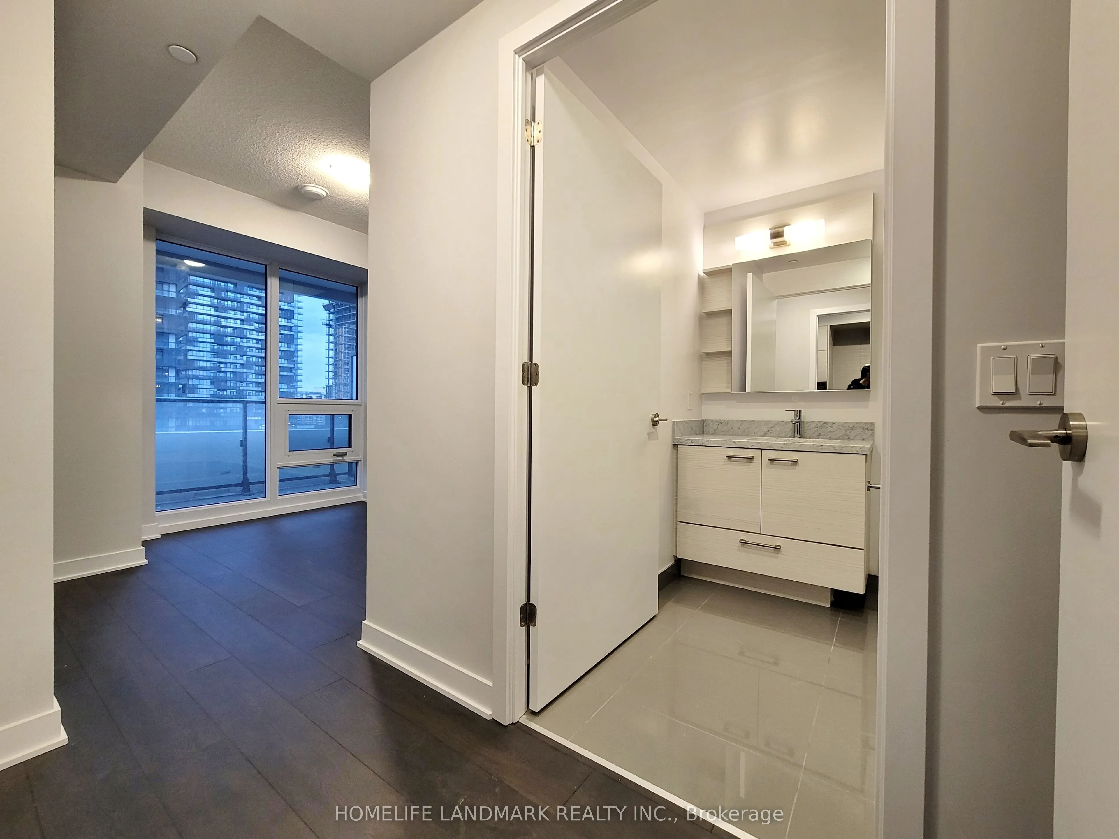 2221 Yonge Street, #1510