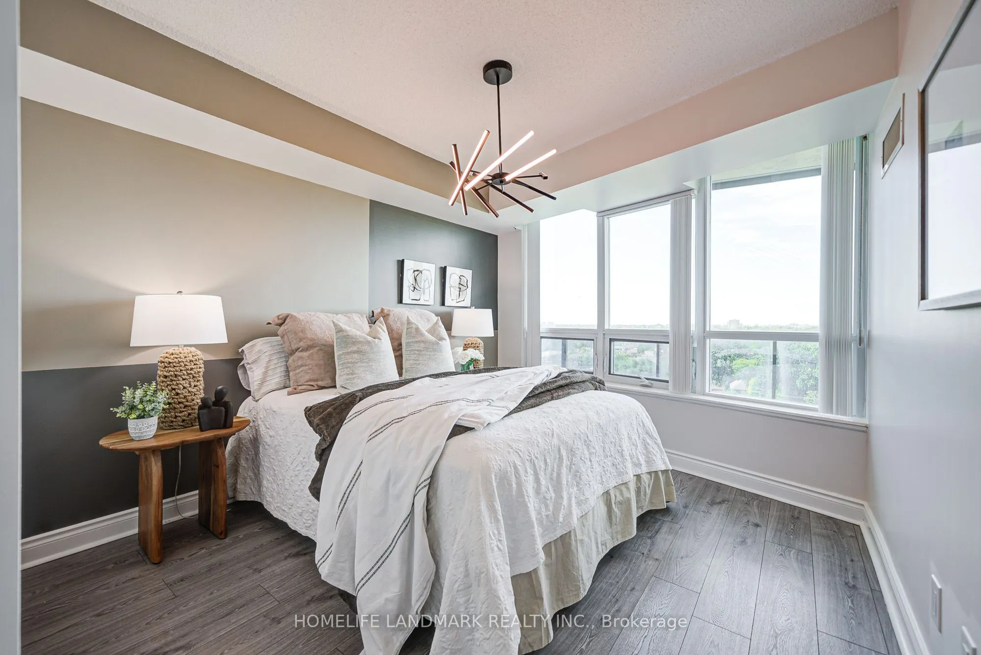15 Greenview Avenue, #1011