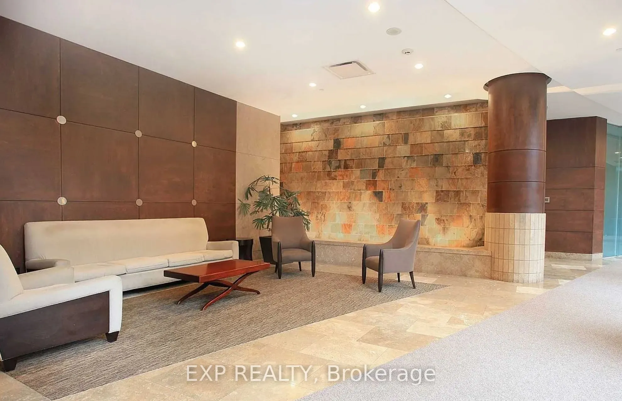 15 Northtown Way, #1222