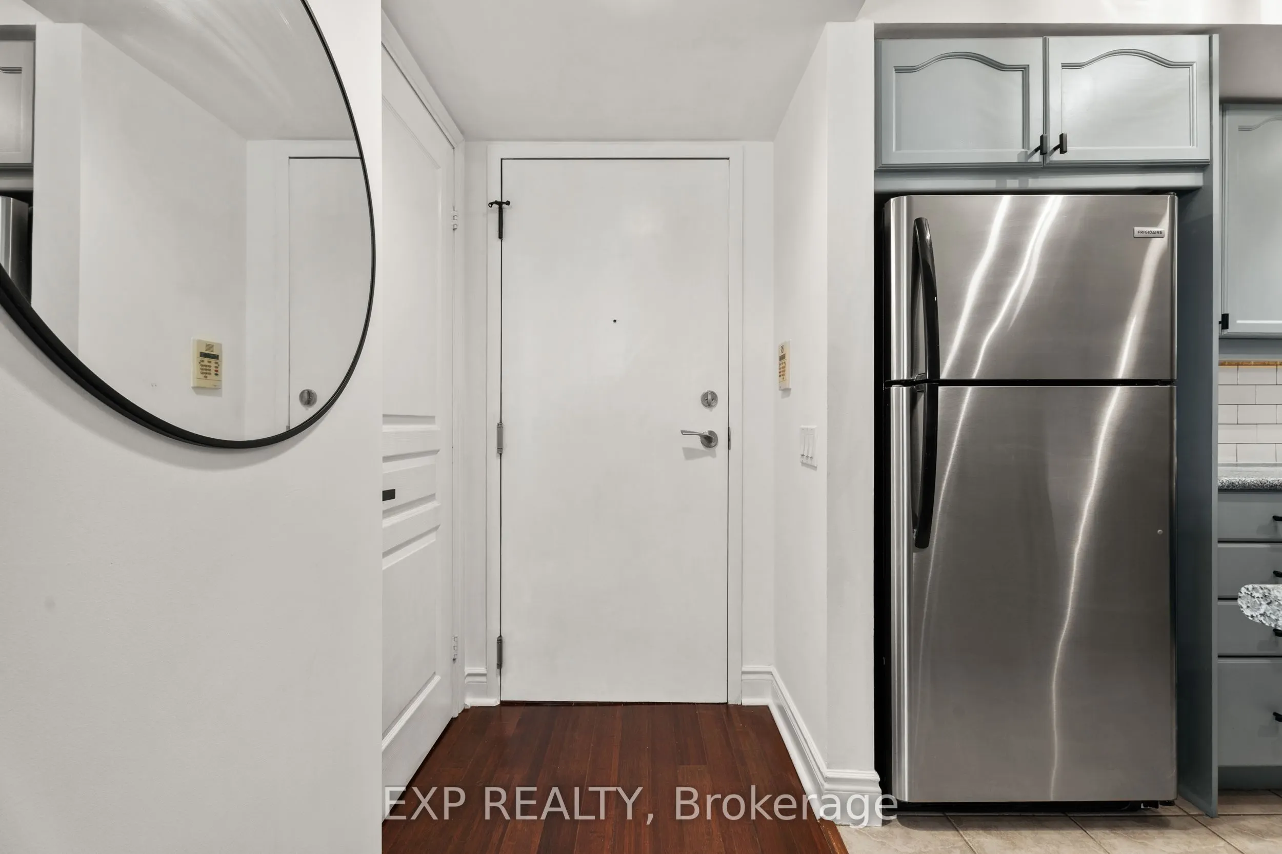 15 Northtown Way, #1222