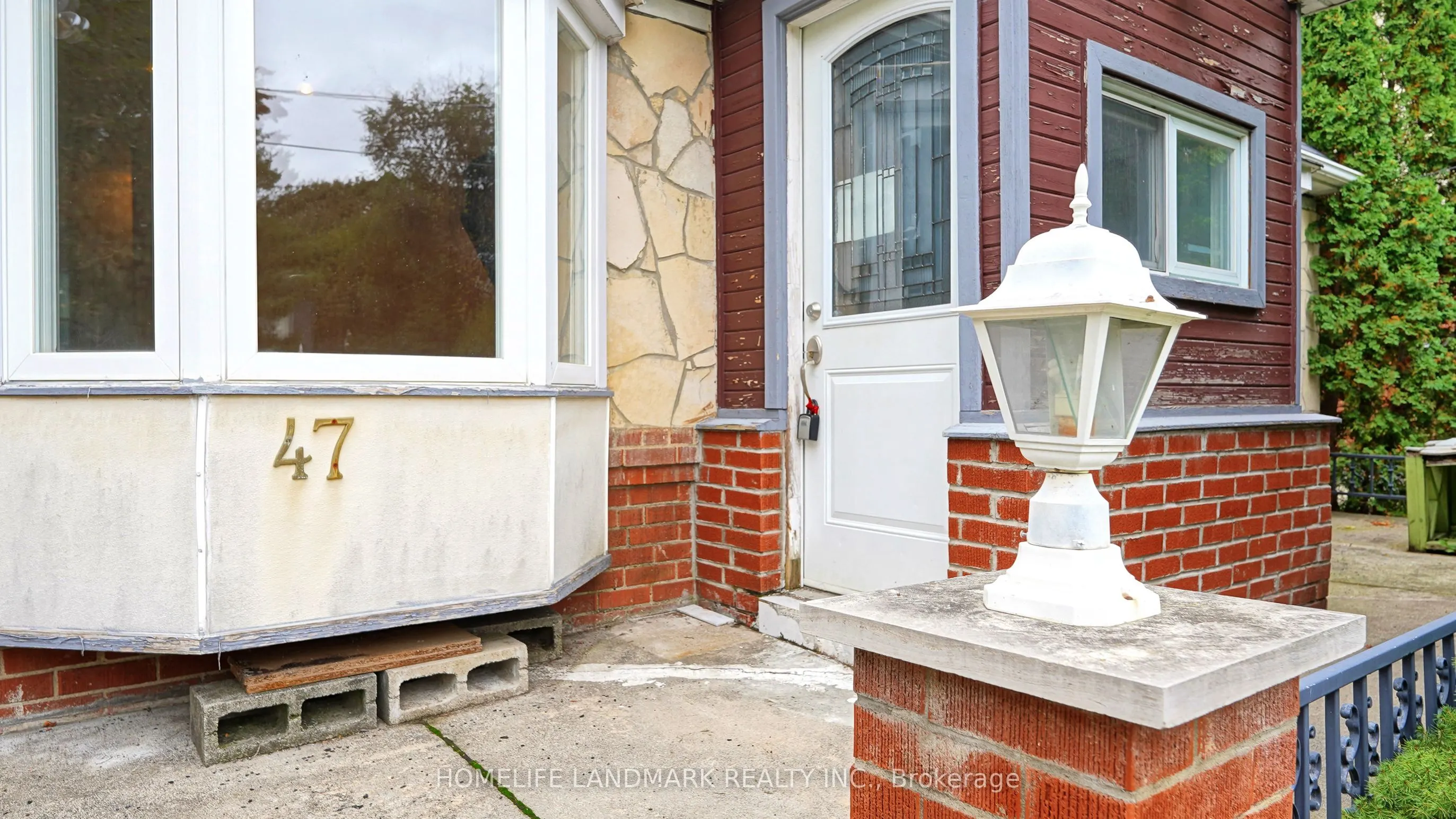 47 Dromore Crescent