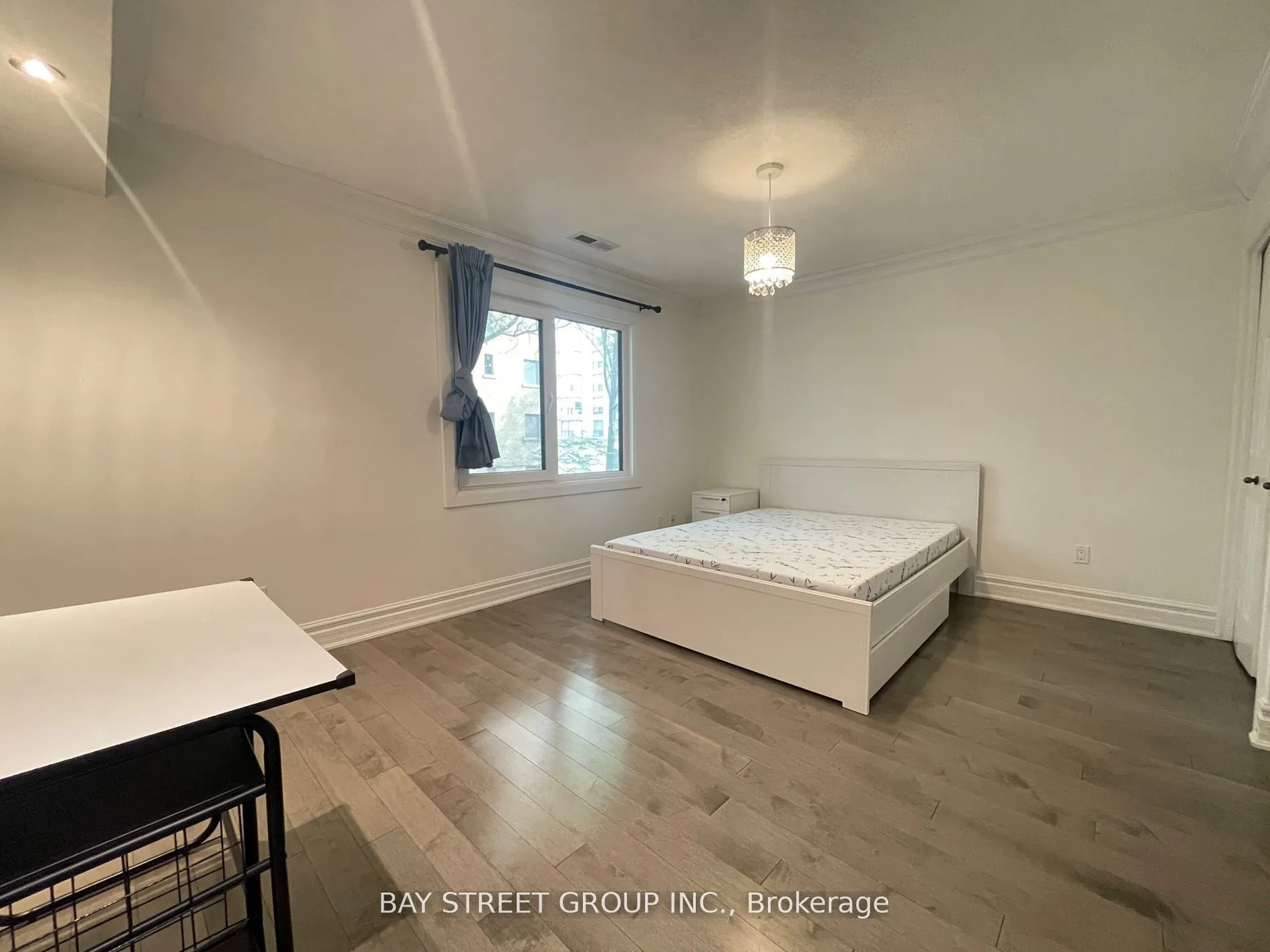217 Mutual Street, #Room 2