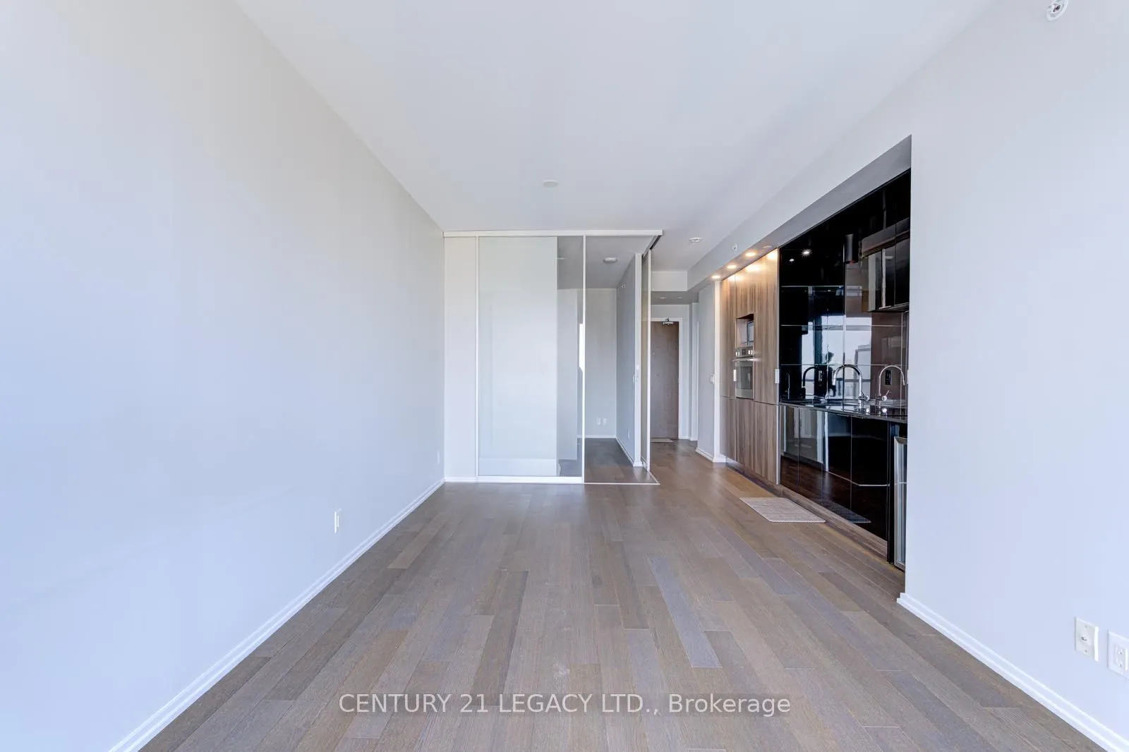 70 Temperance Street, #4201