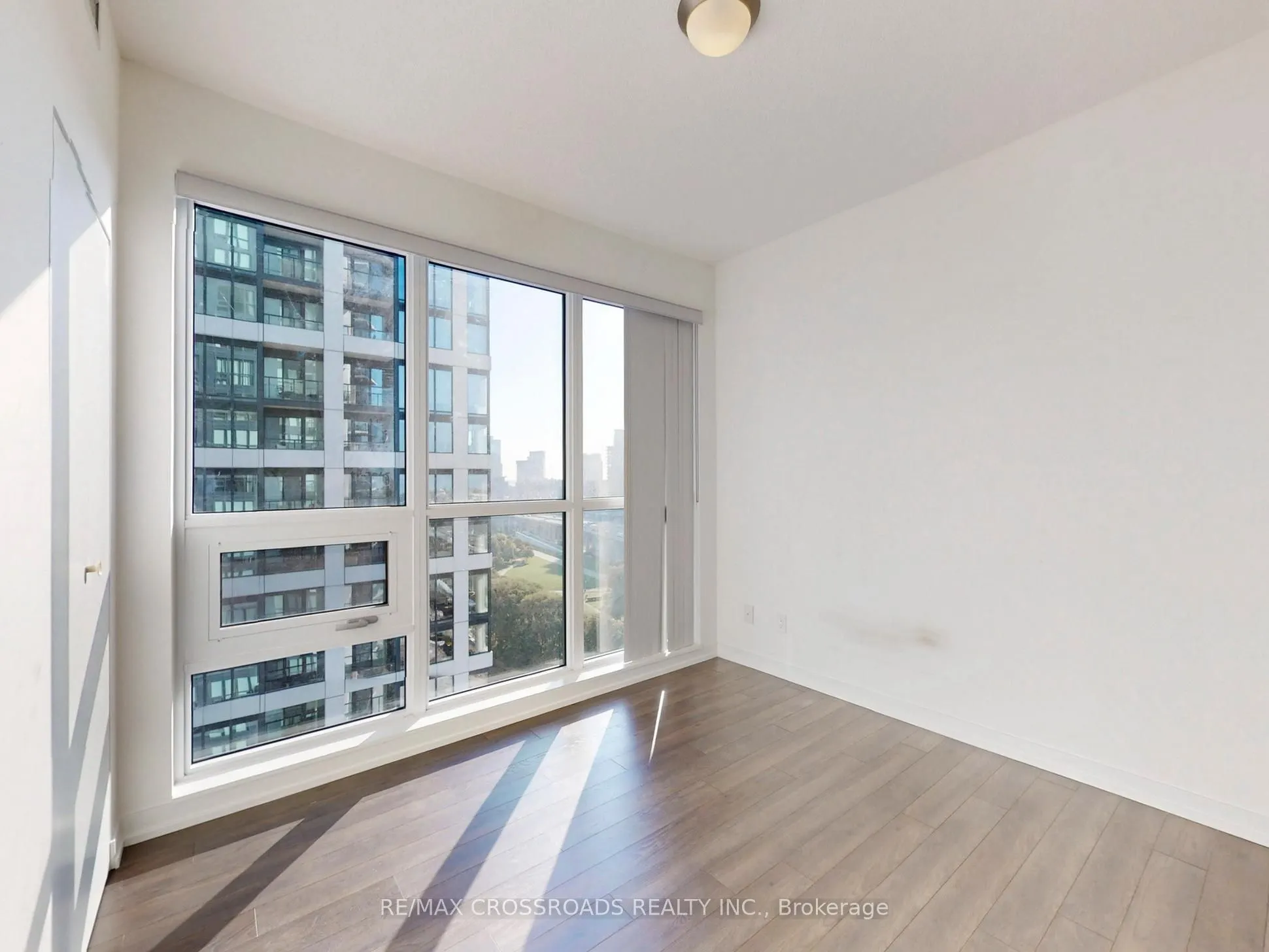 49 East Liberty Street, #1502