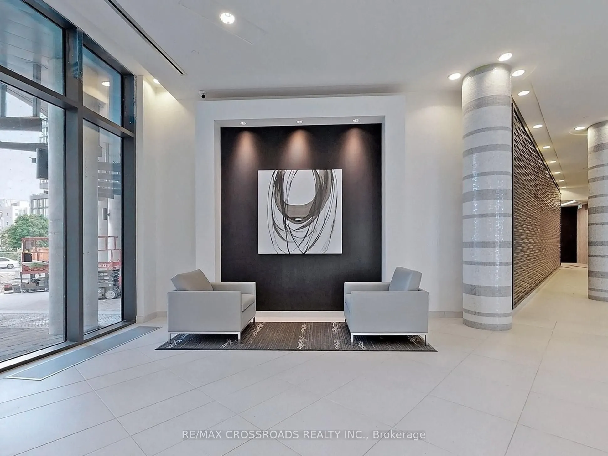 49 East Liberty Street, #1502