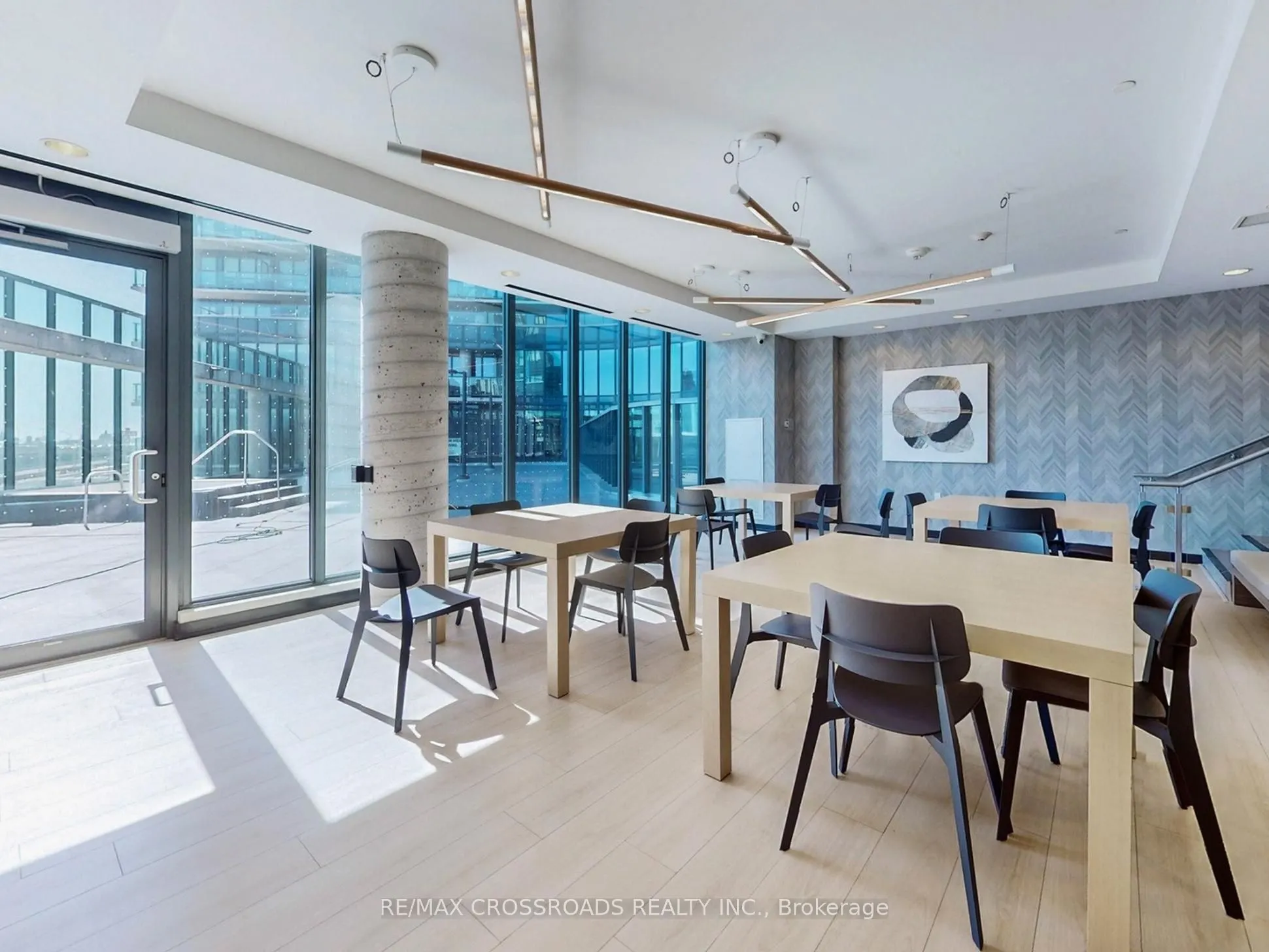 49 East Liberty Street, #1502