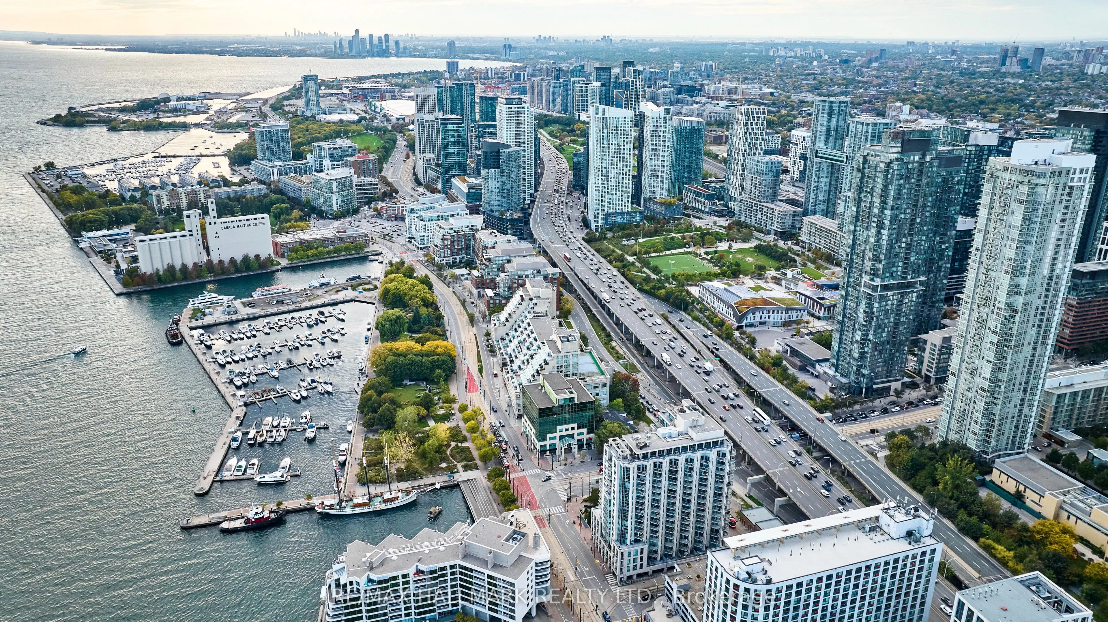 81 Navy Wharf Court, #2306