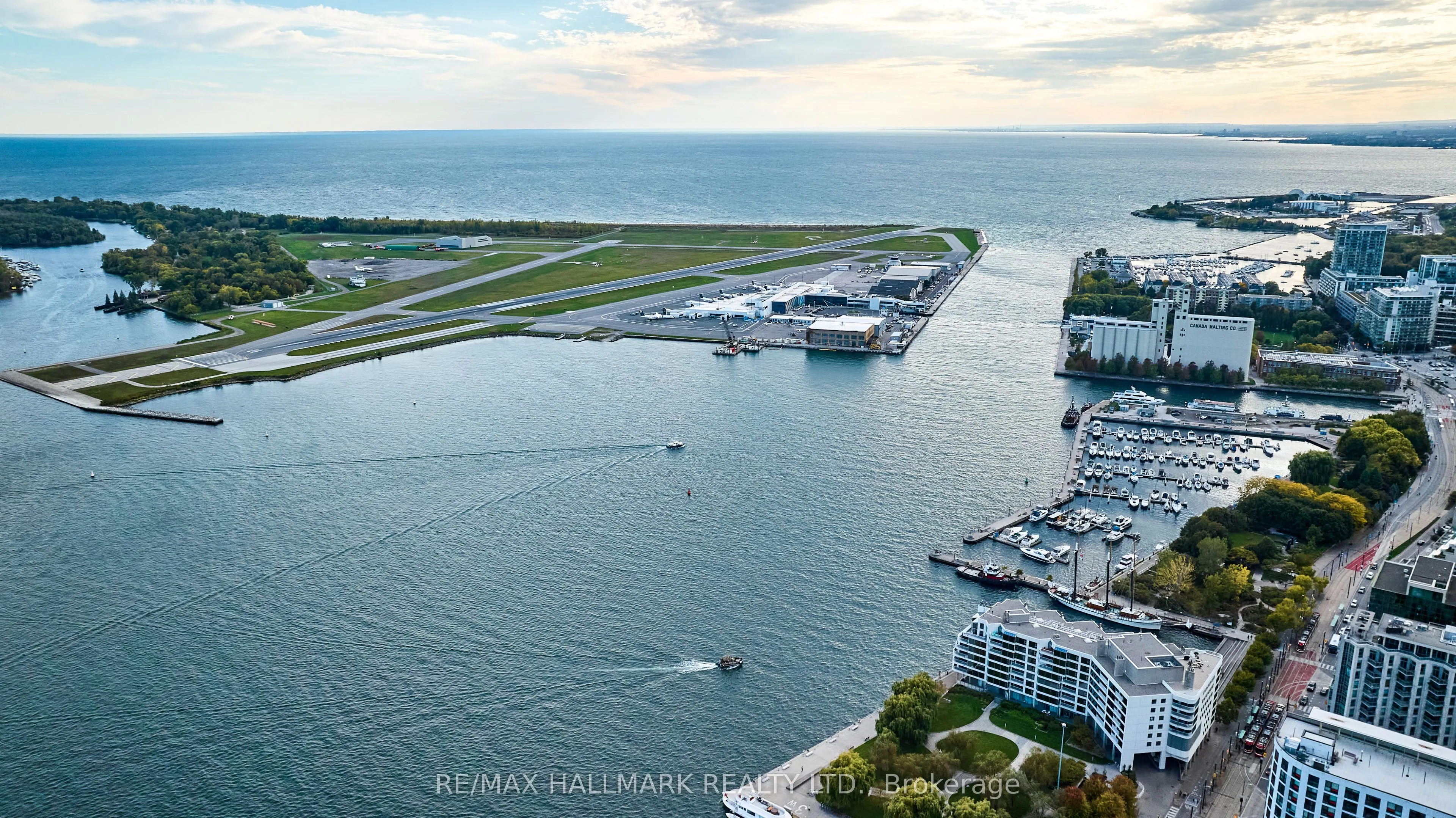81 Navy Wharf Court, #2306
