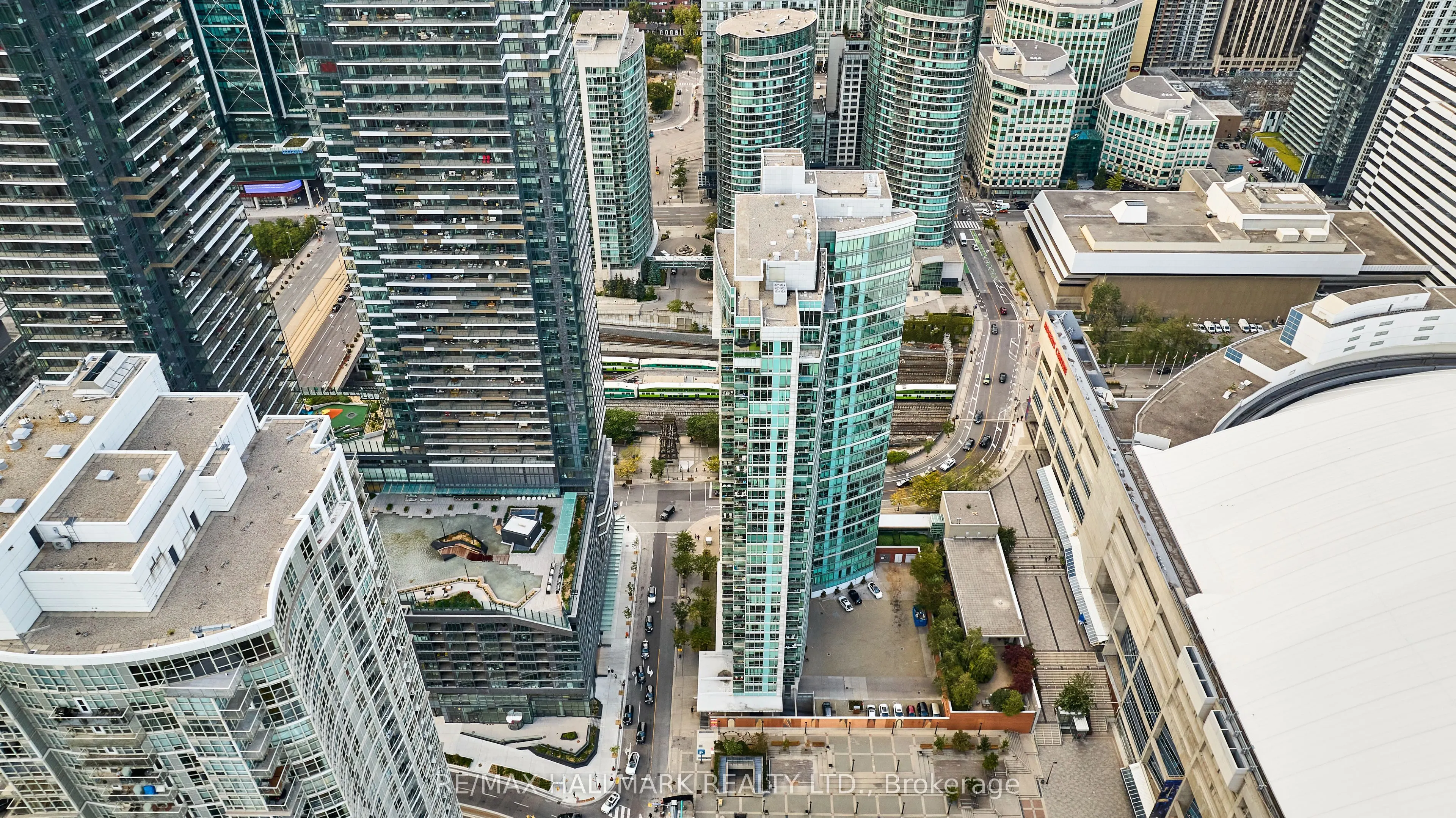 81 Navy Wharf Court, #2306