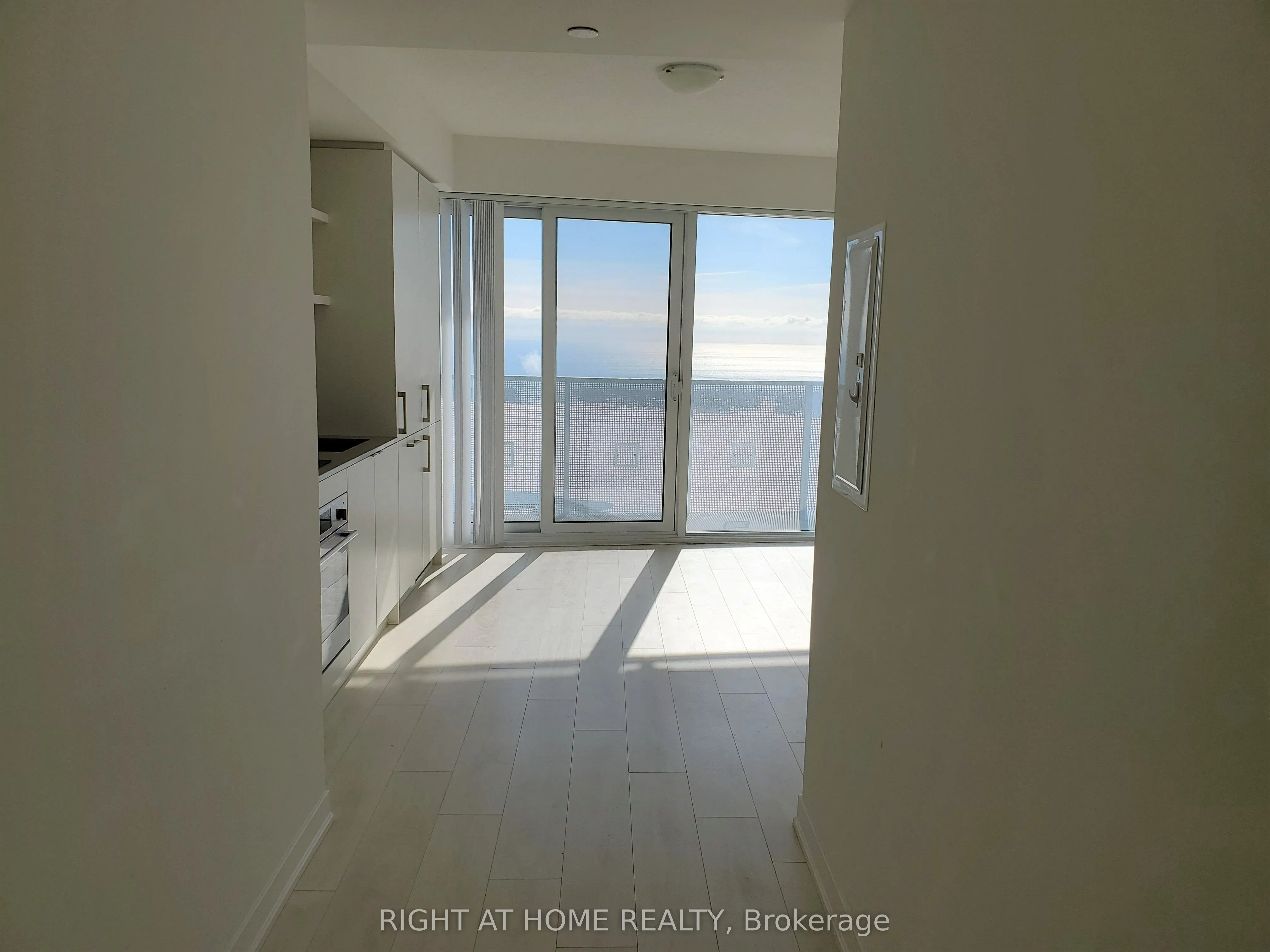 100 Harbour Street, #5408