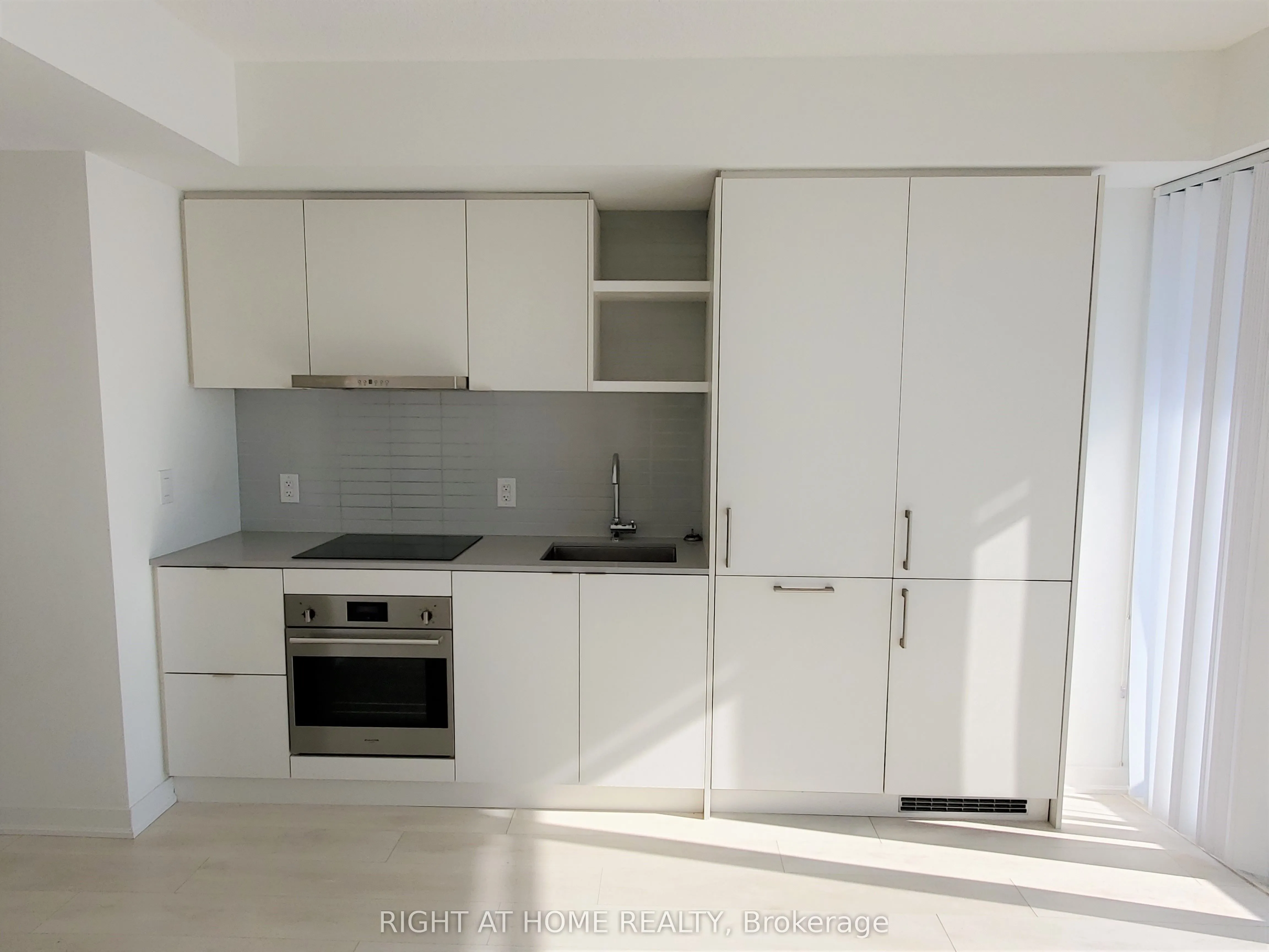 100 Harbour Street, #5408