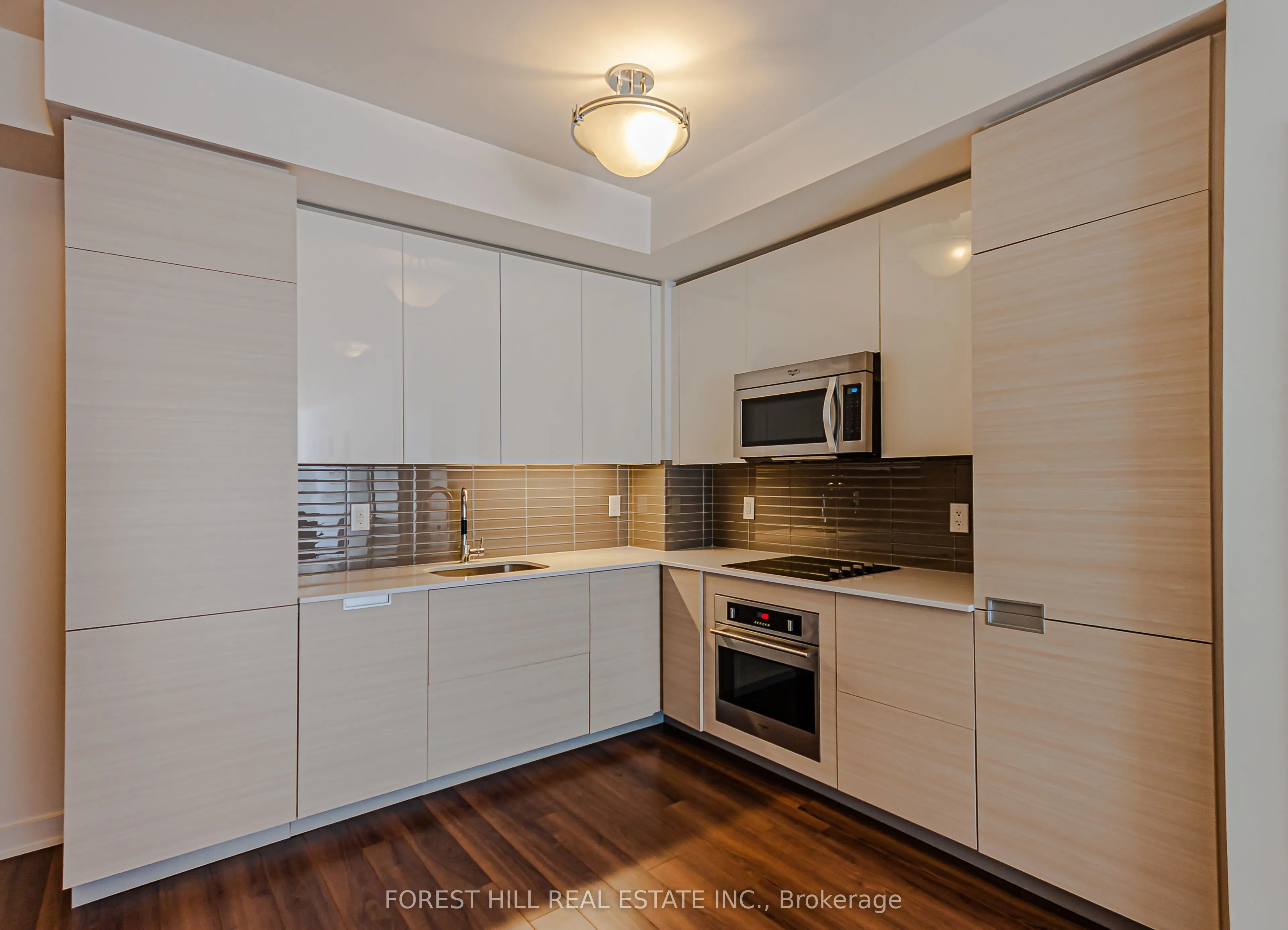 210 Simcoe Street, #2201