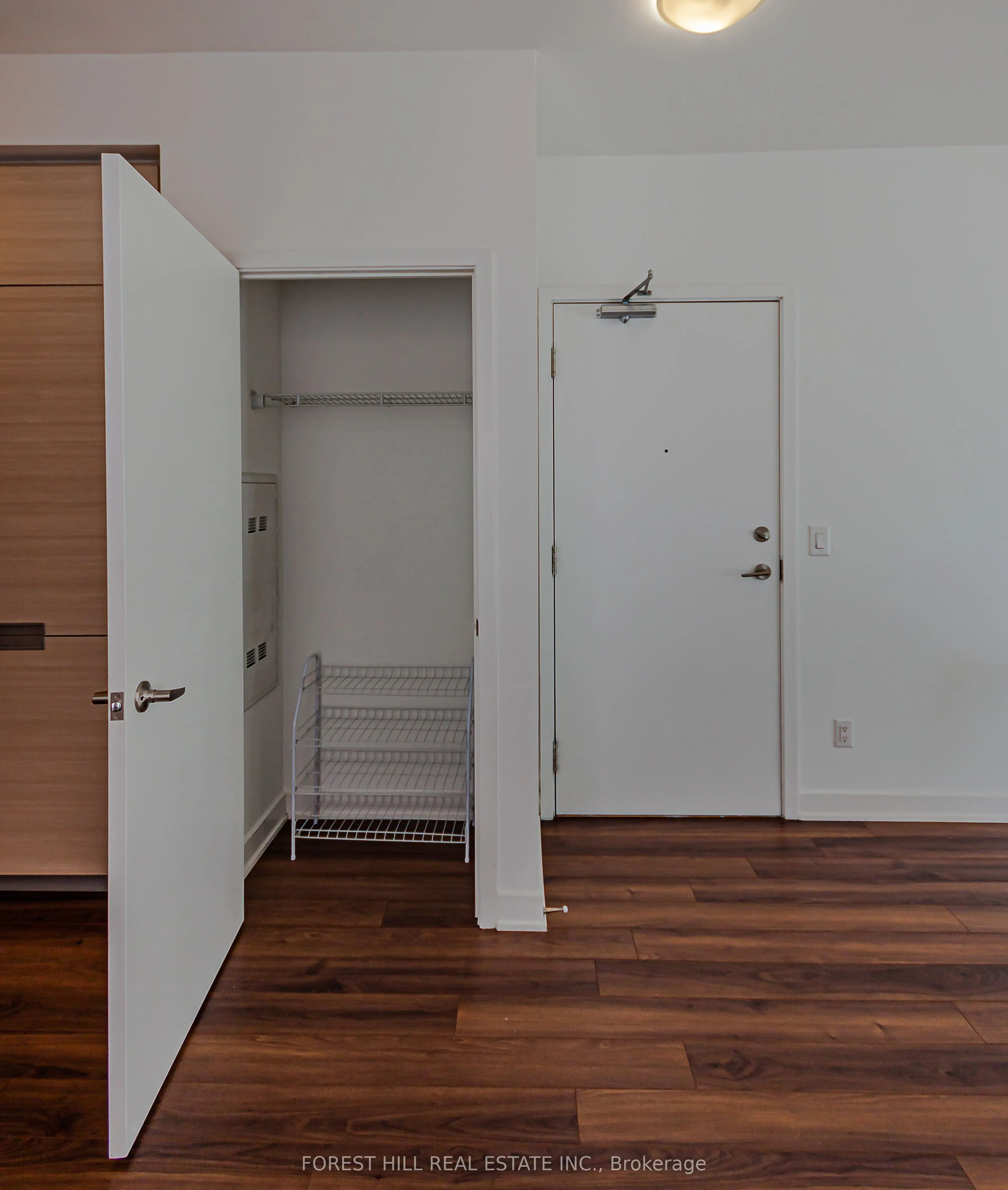 210 Simcoe Street, #2201