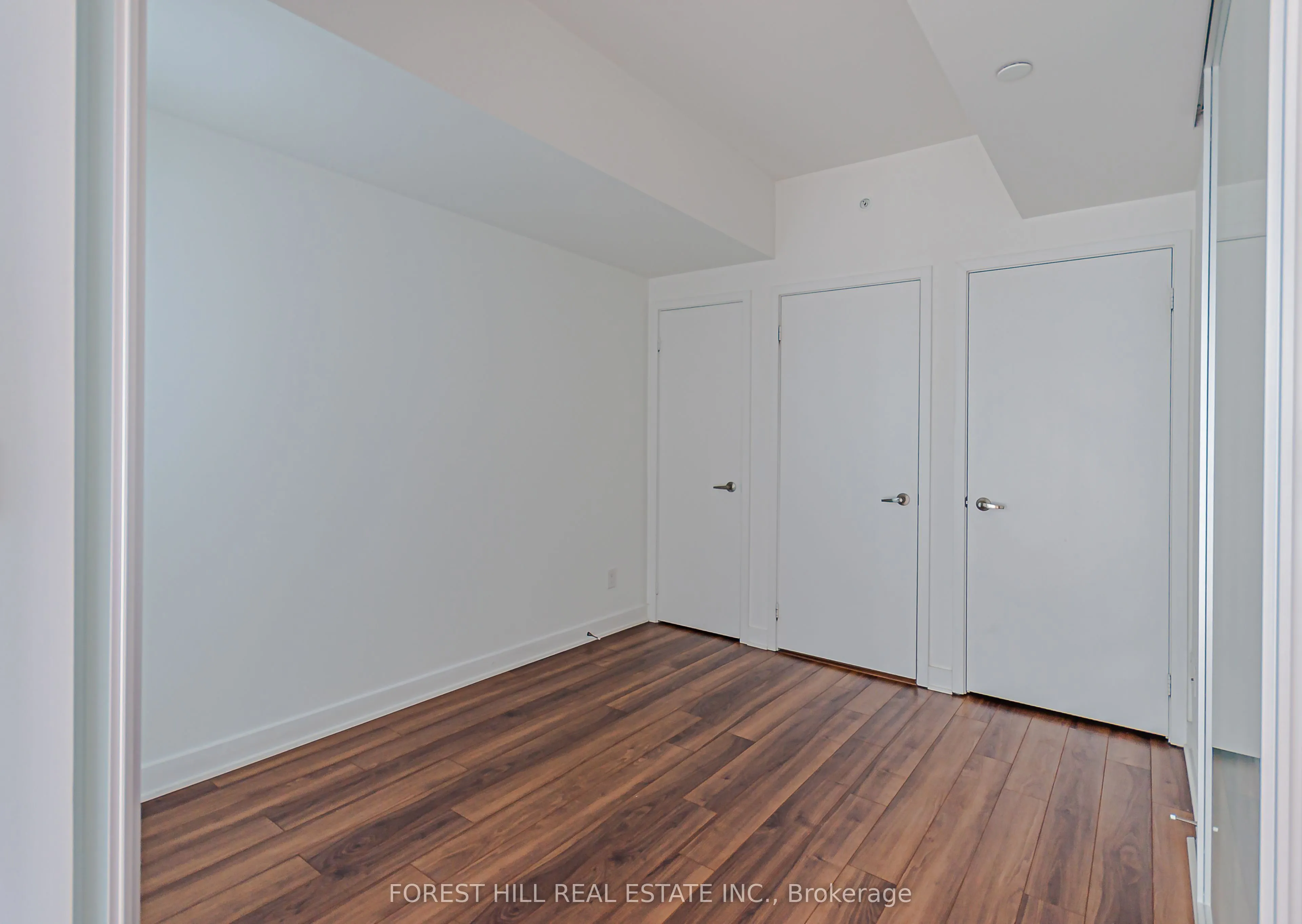 210 Simcoe Street, #2201