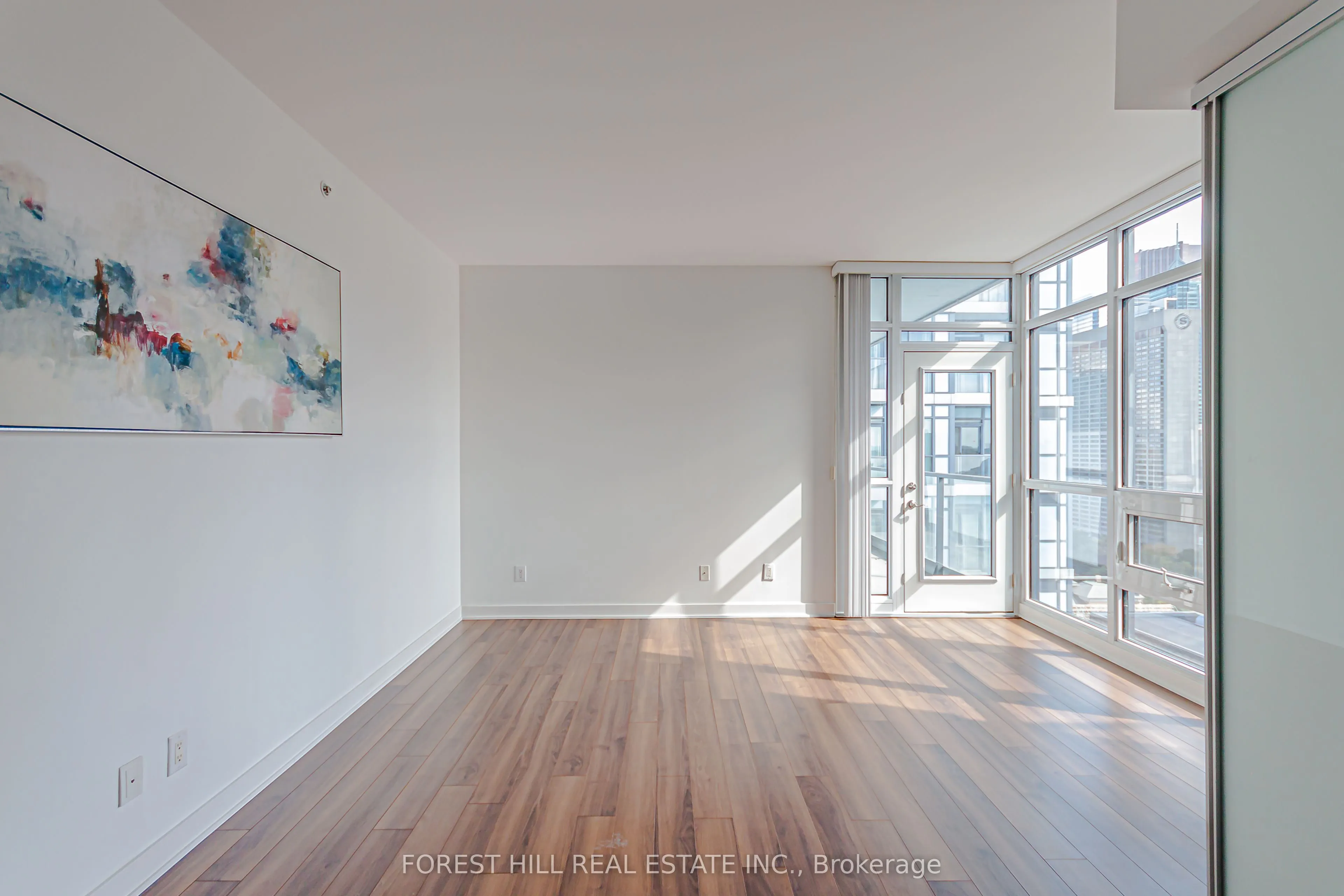 210 Simcoe Street, #2201