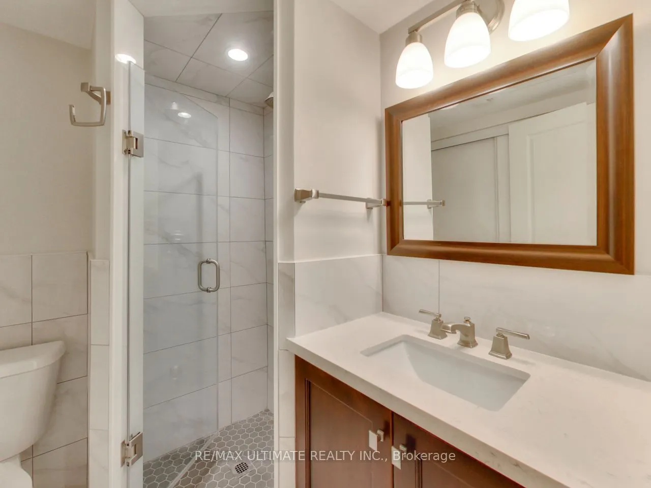 34 Fraserwood Avenue, #Suite 2