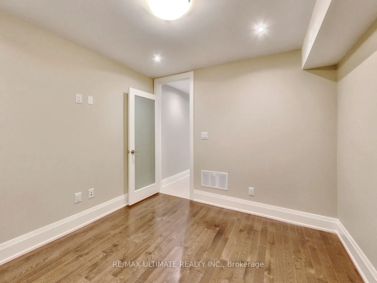 34 Fraserwood Avenue, #Suite 2