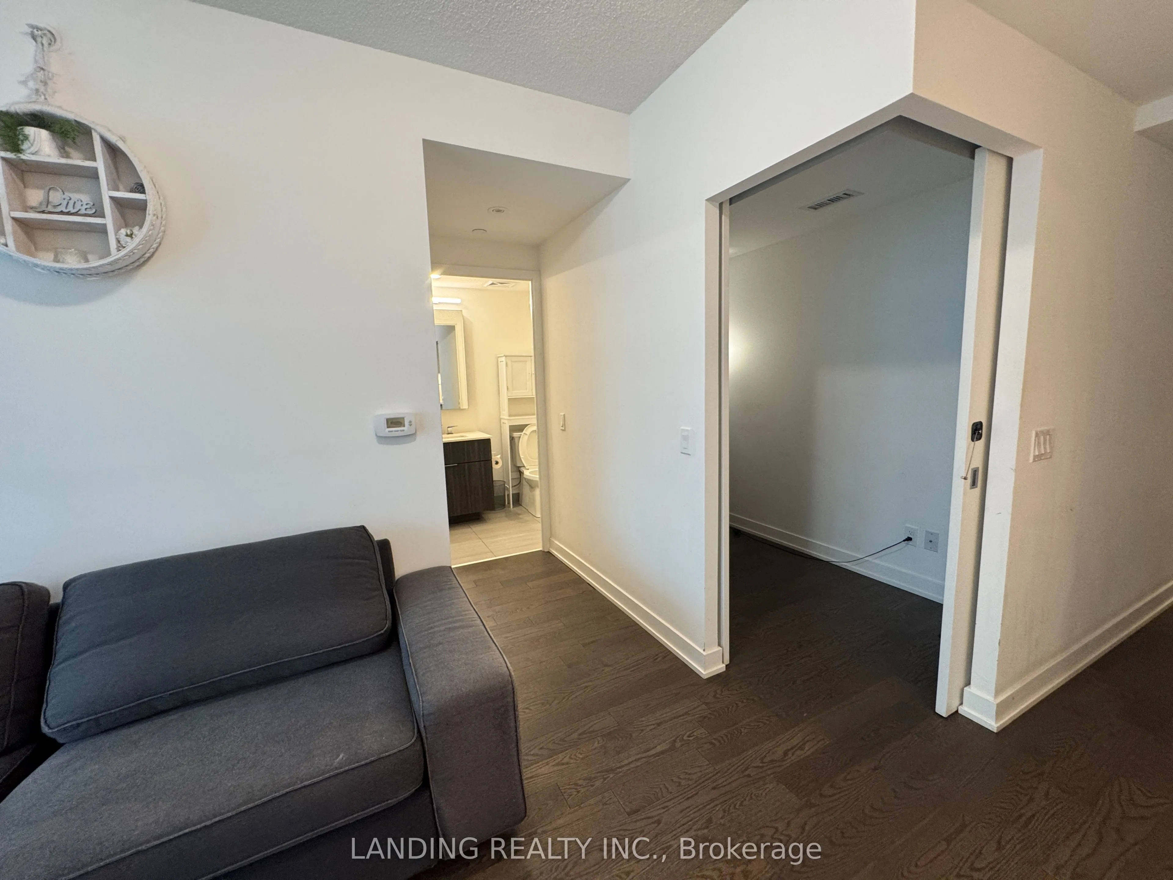 25 Richmond Street E, #904
