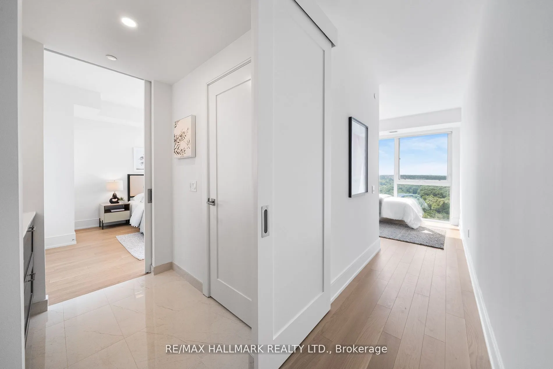 10 Inn On The Park Drive, #1710