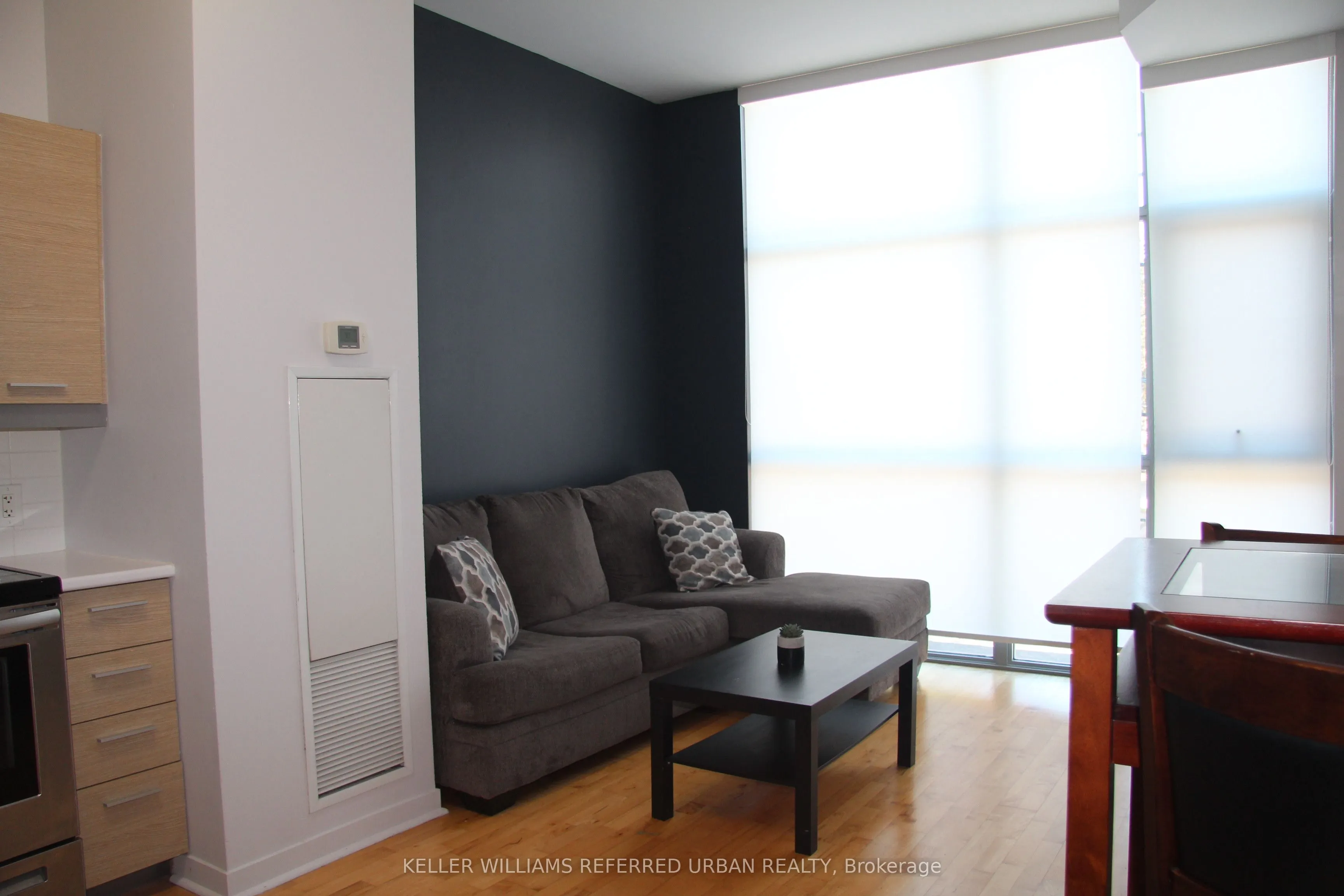 569 King Street E, #204
