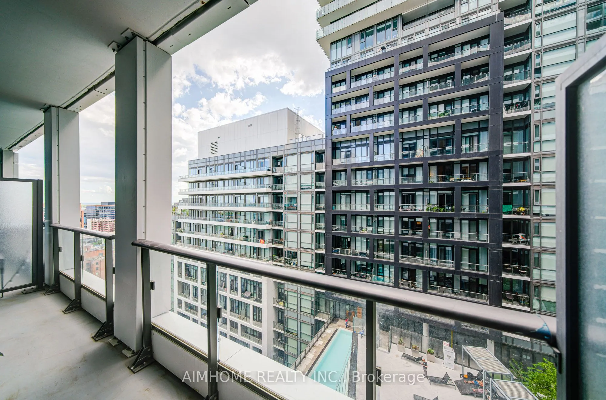 70 Princess Street, #1723