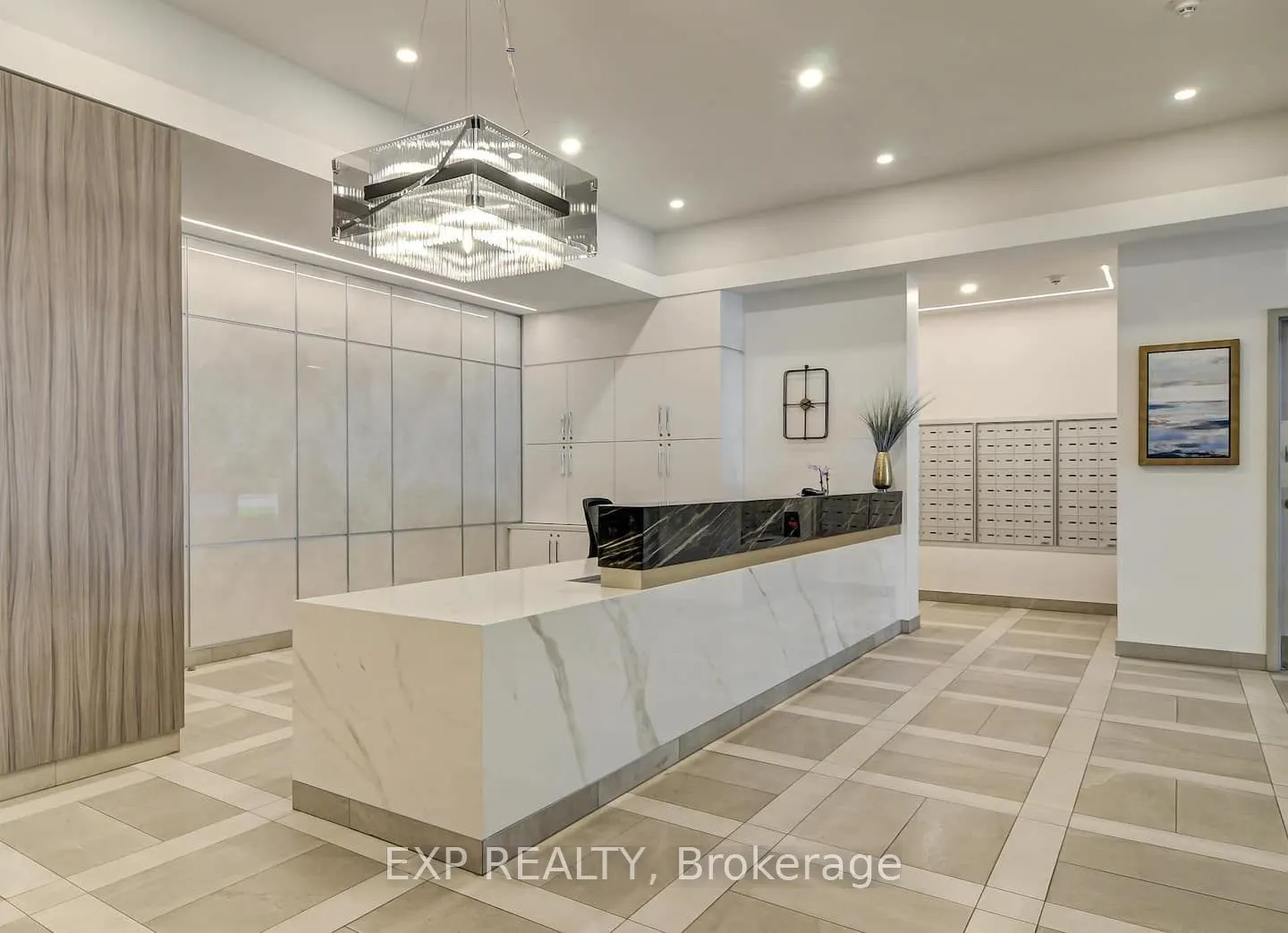 140 Simcoe Street, #512