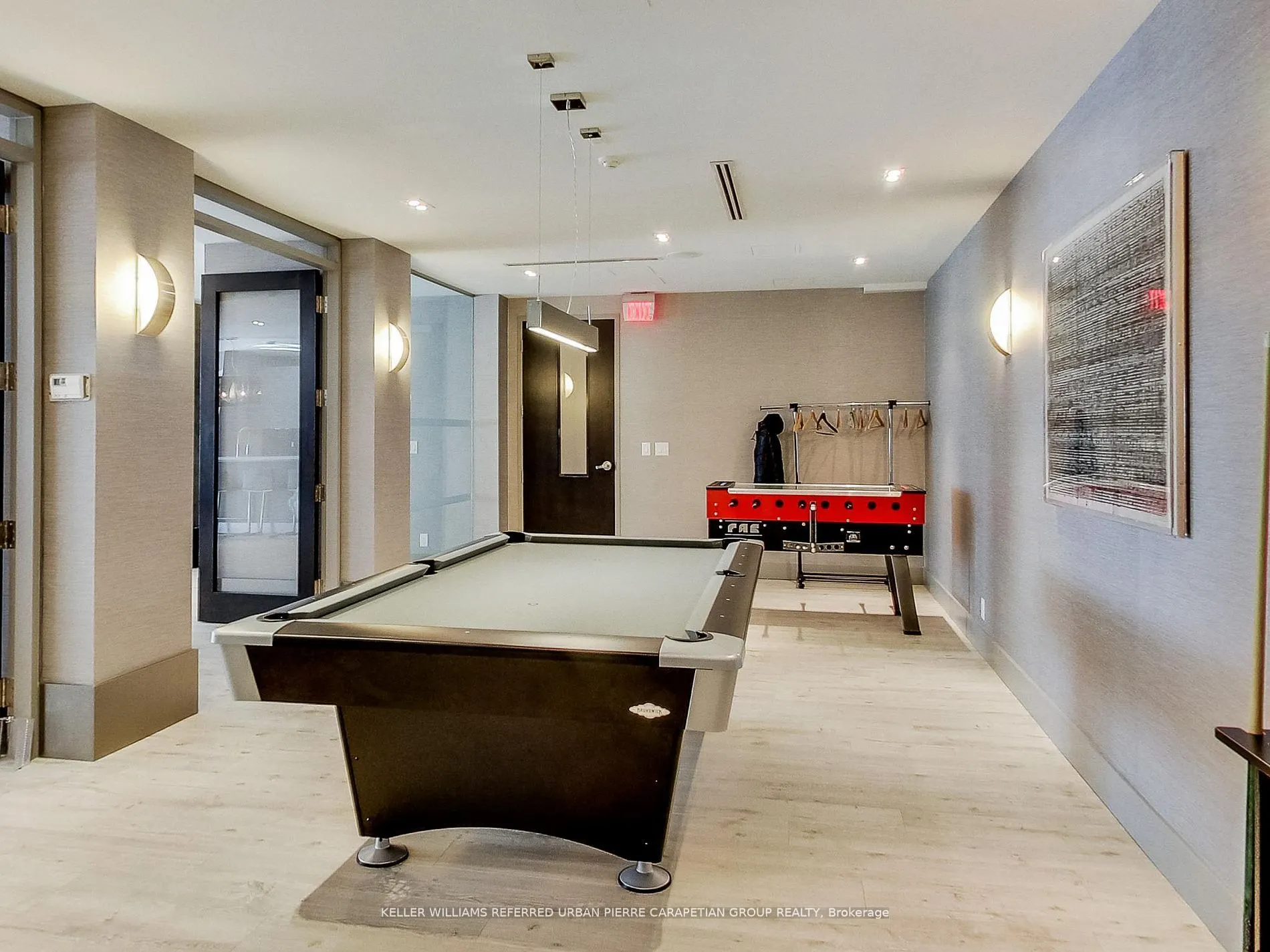 399 Adelaide Street W, #520